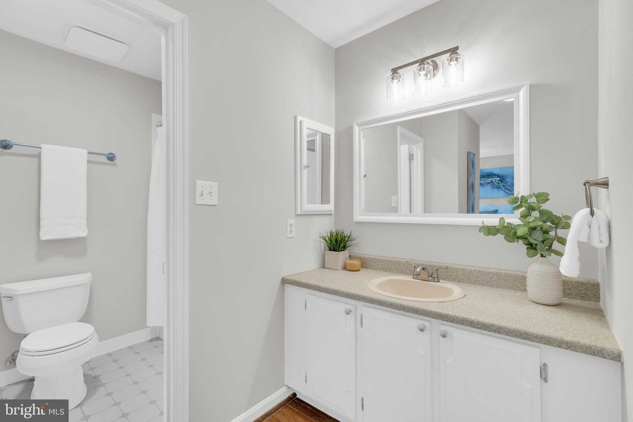 2174 Golf Course Dr photo 18