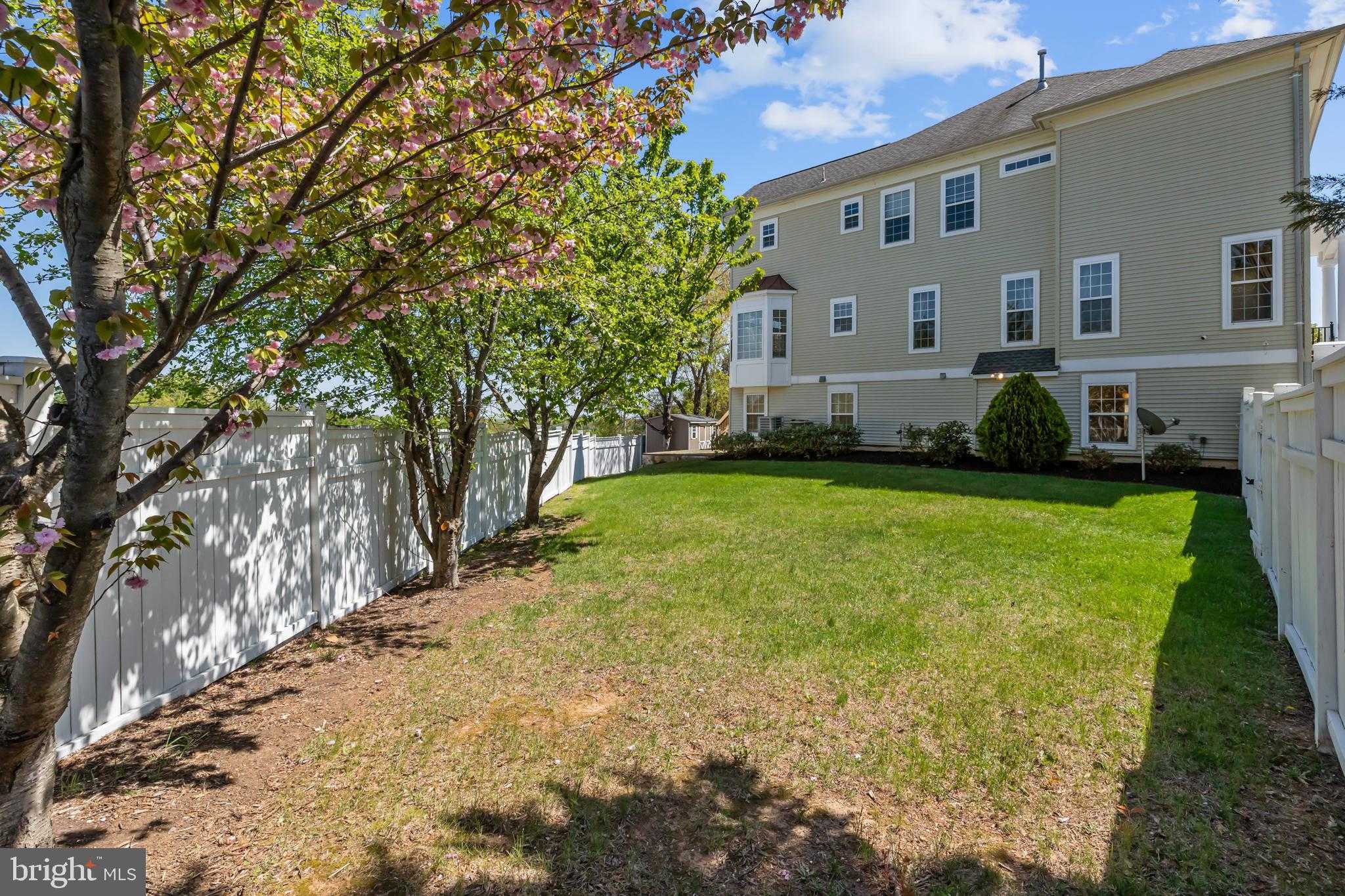 9205 Haines Dr photo 79