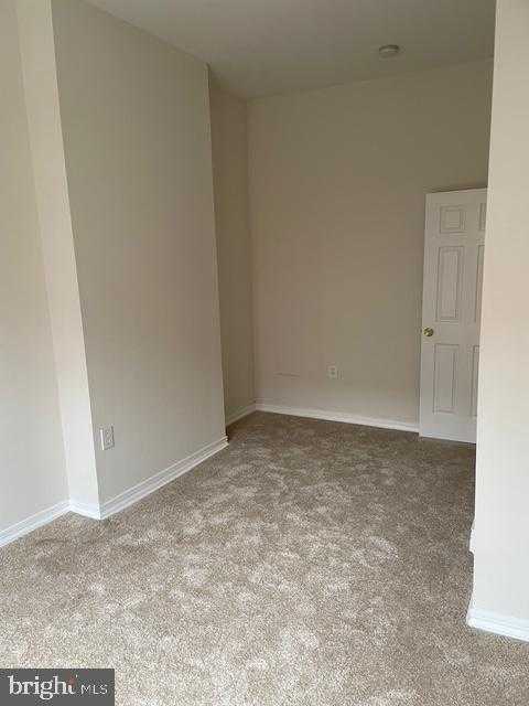 1831 Fontain St photo 13