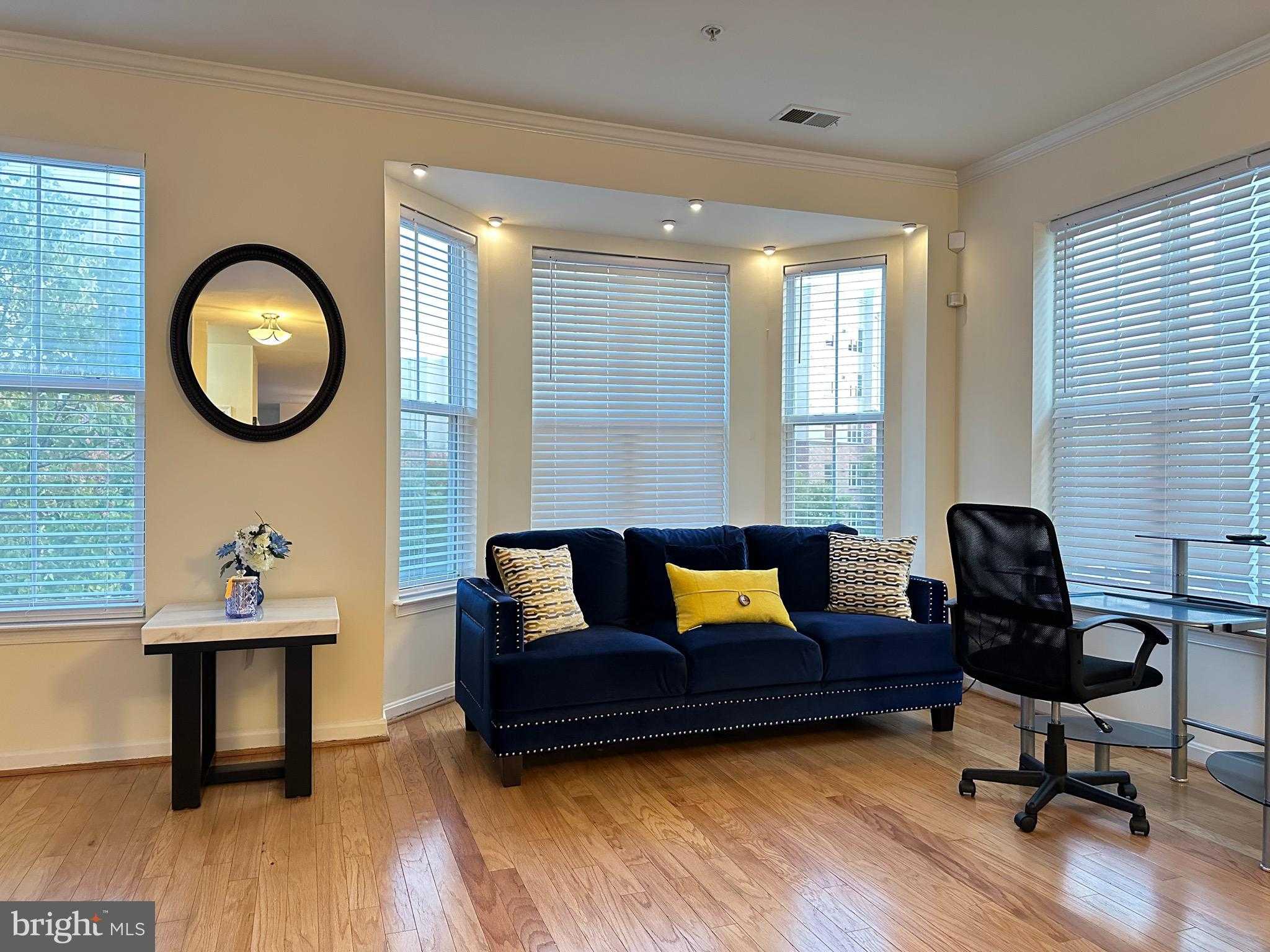 5550 Capital Gateway Dr # 394 photo 17