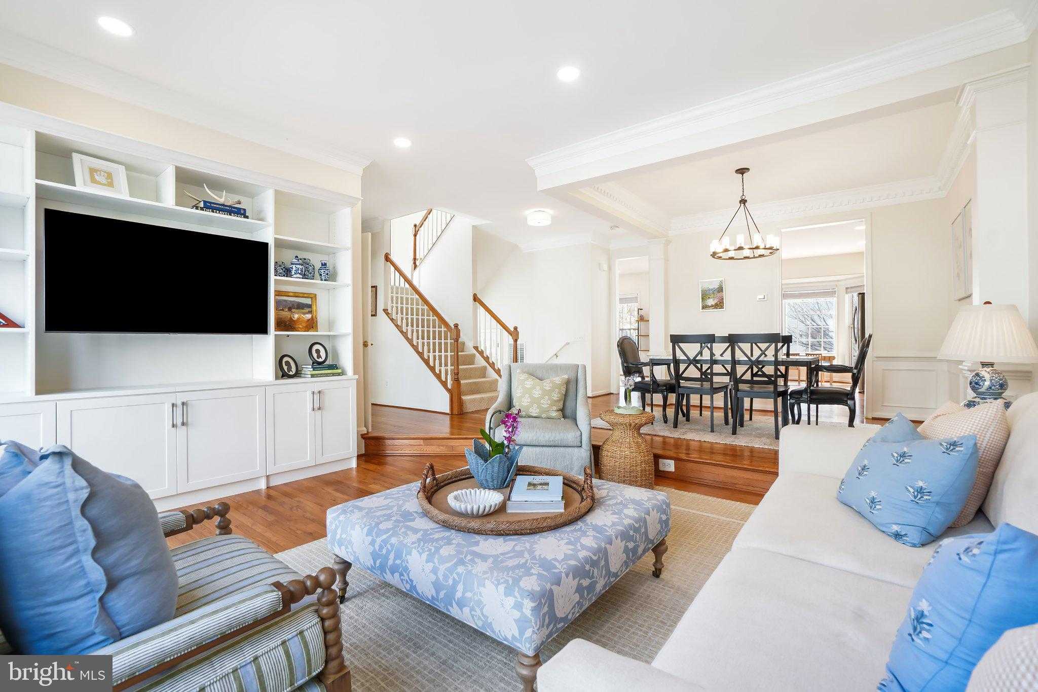 2412 Gretter Pl photo 3