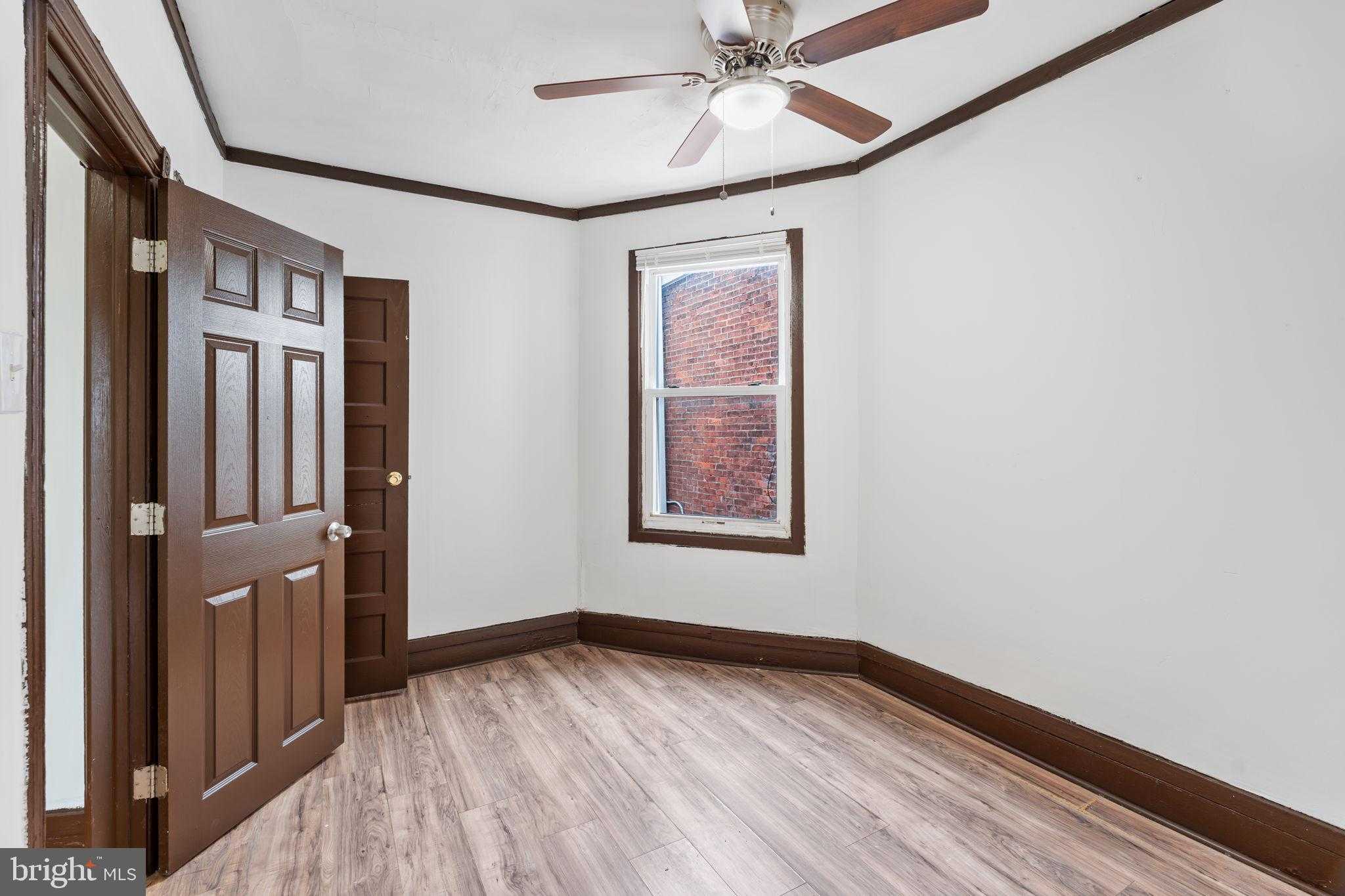 5459 Race St photo 21