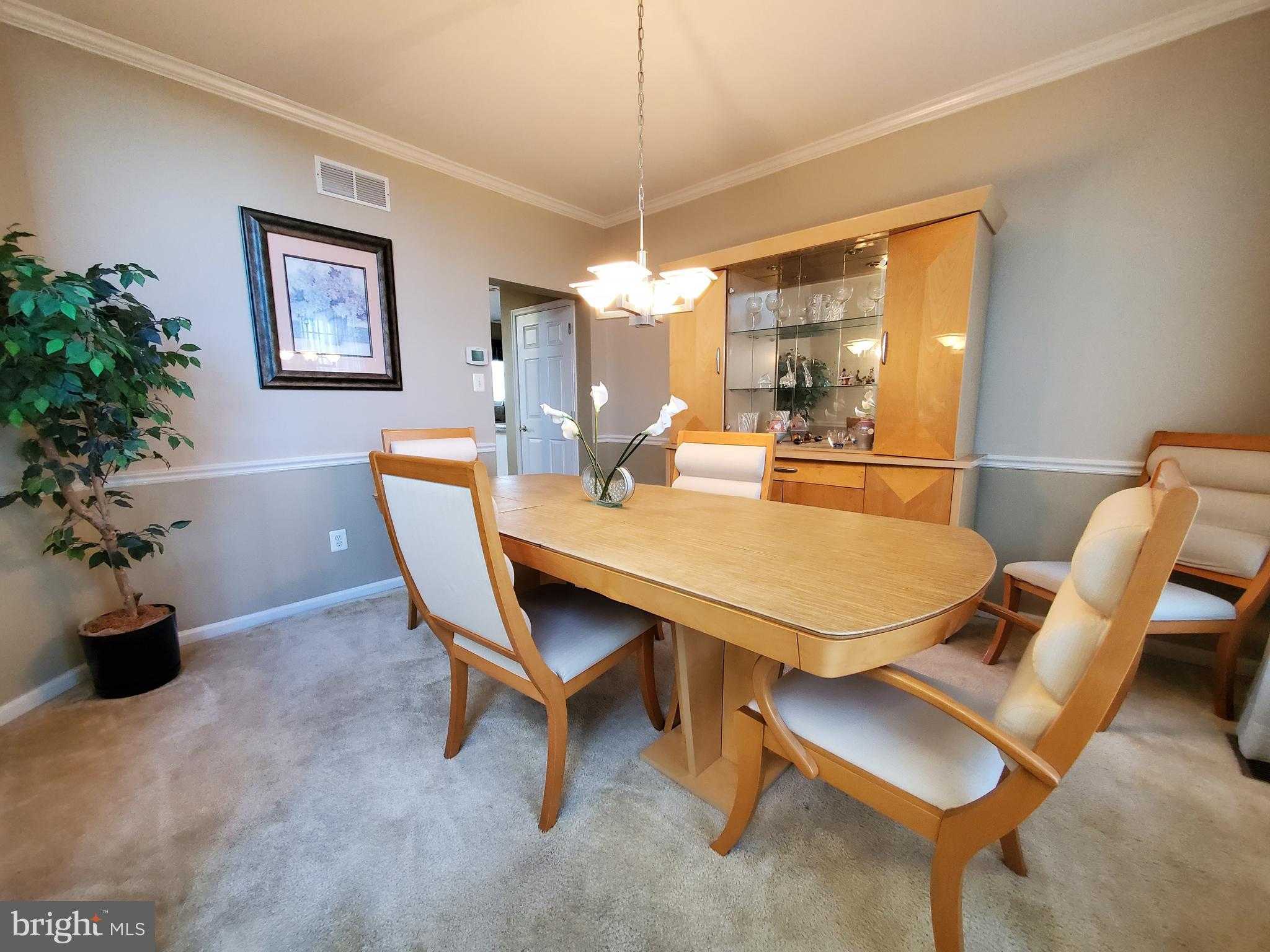 529 Glen Meadow Rd photo 6