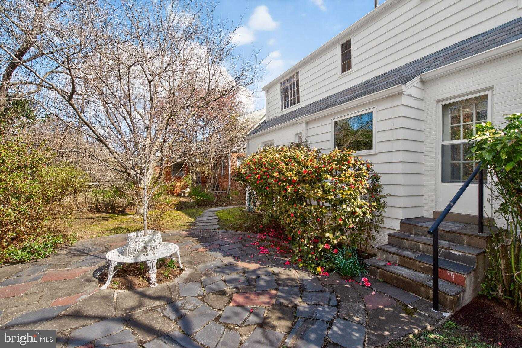 402 Dale Dr photo 23