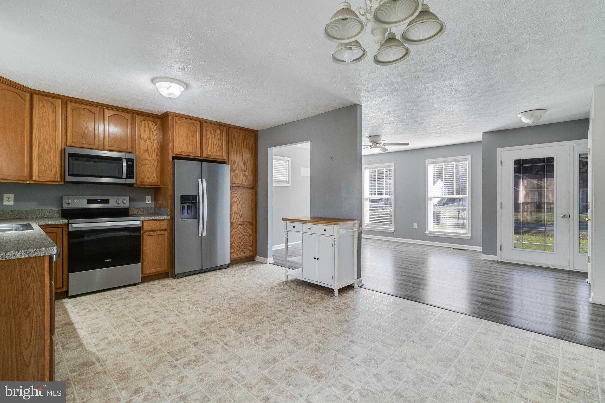 140 Greenway Dr photo 28