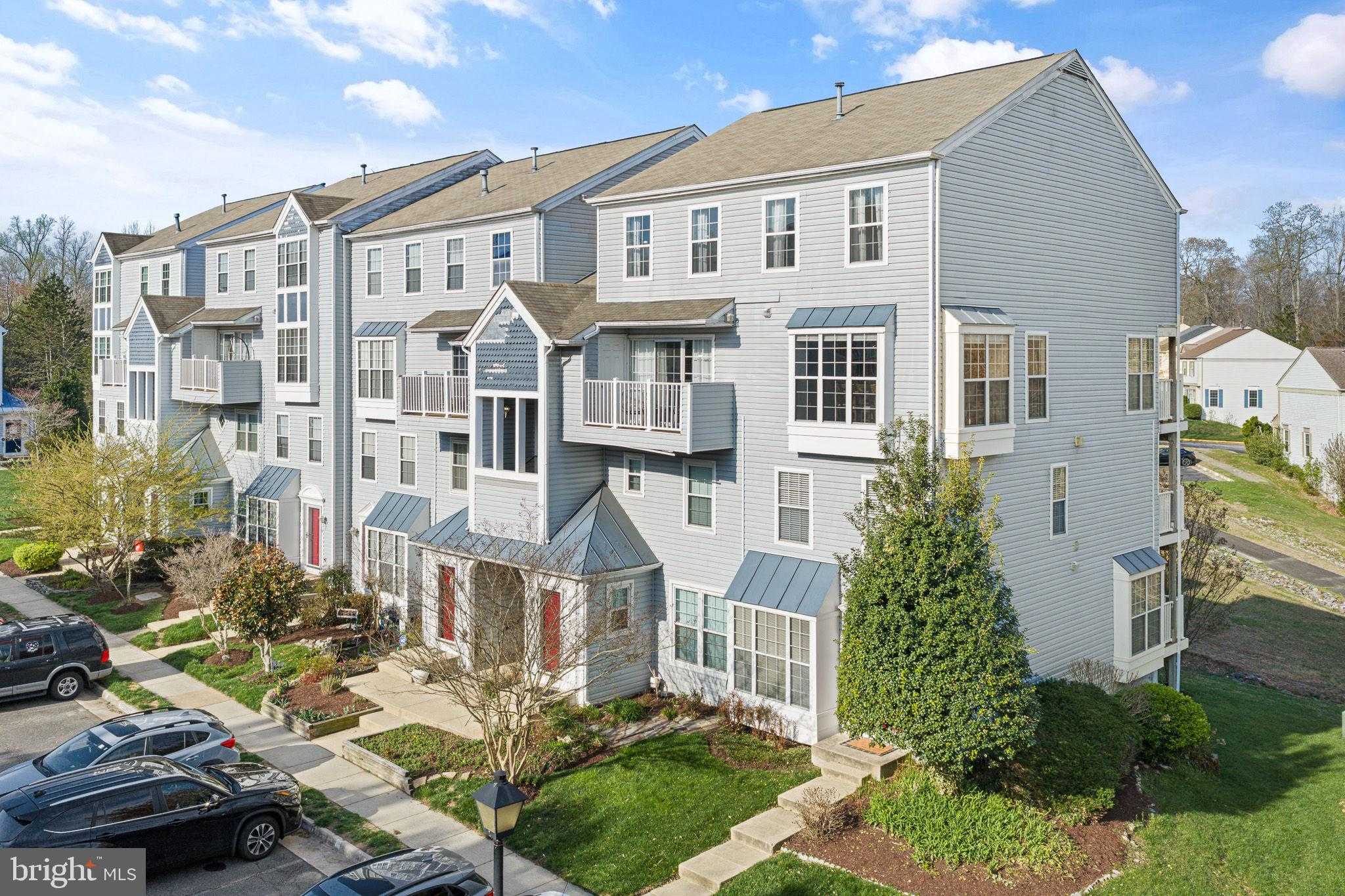 11712 Tolson Pl Apt 304 photo 2