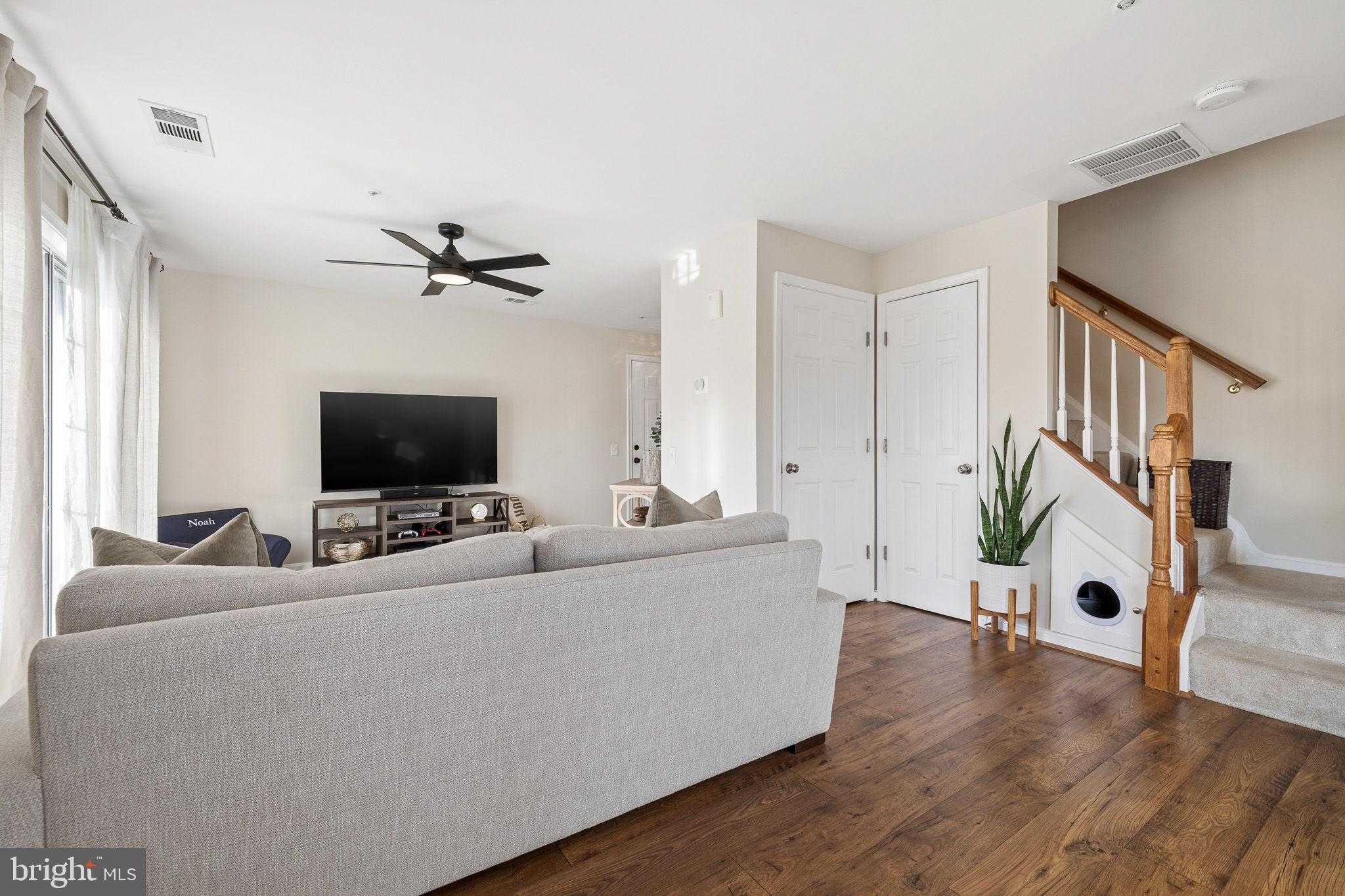 11712 Tolson Pl Apt 304 photo 7