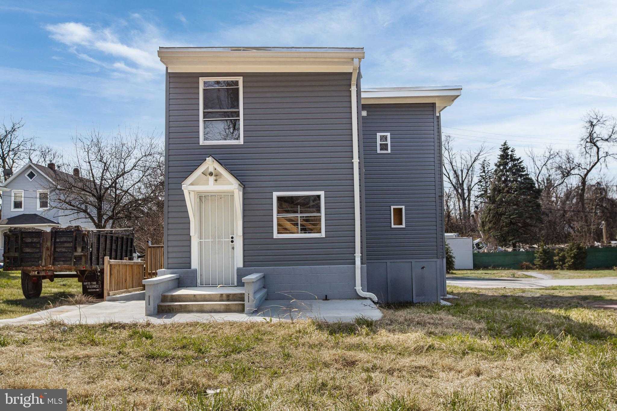 2609 Foerster Ave photo 2