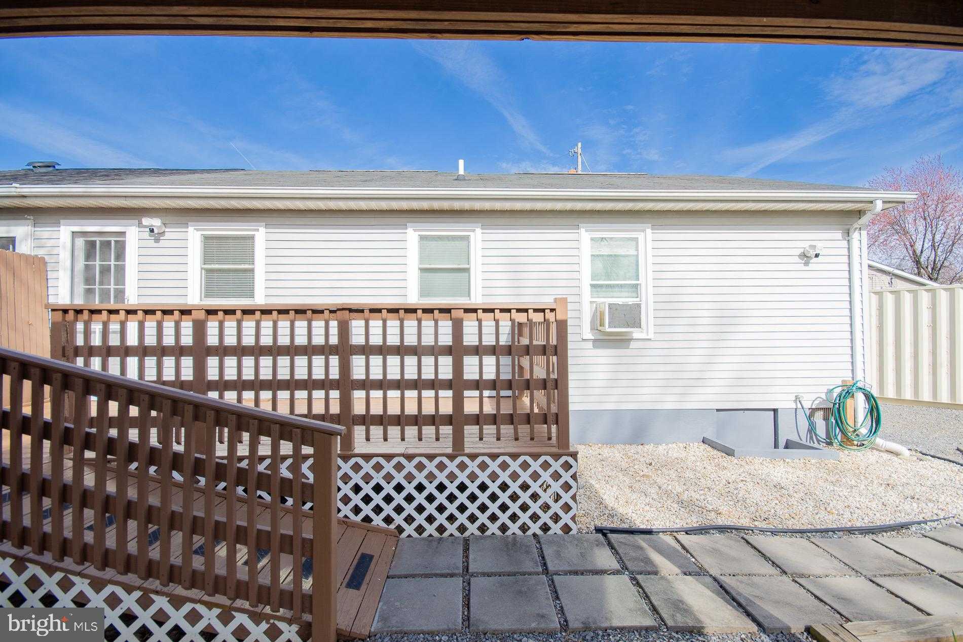 104 Mcneil Pl photo 38