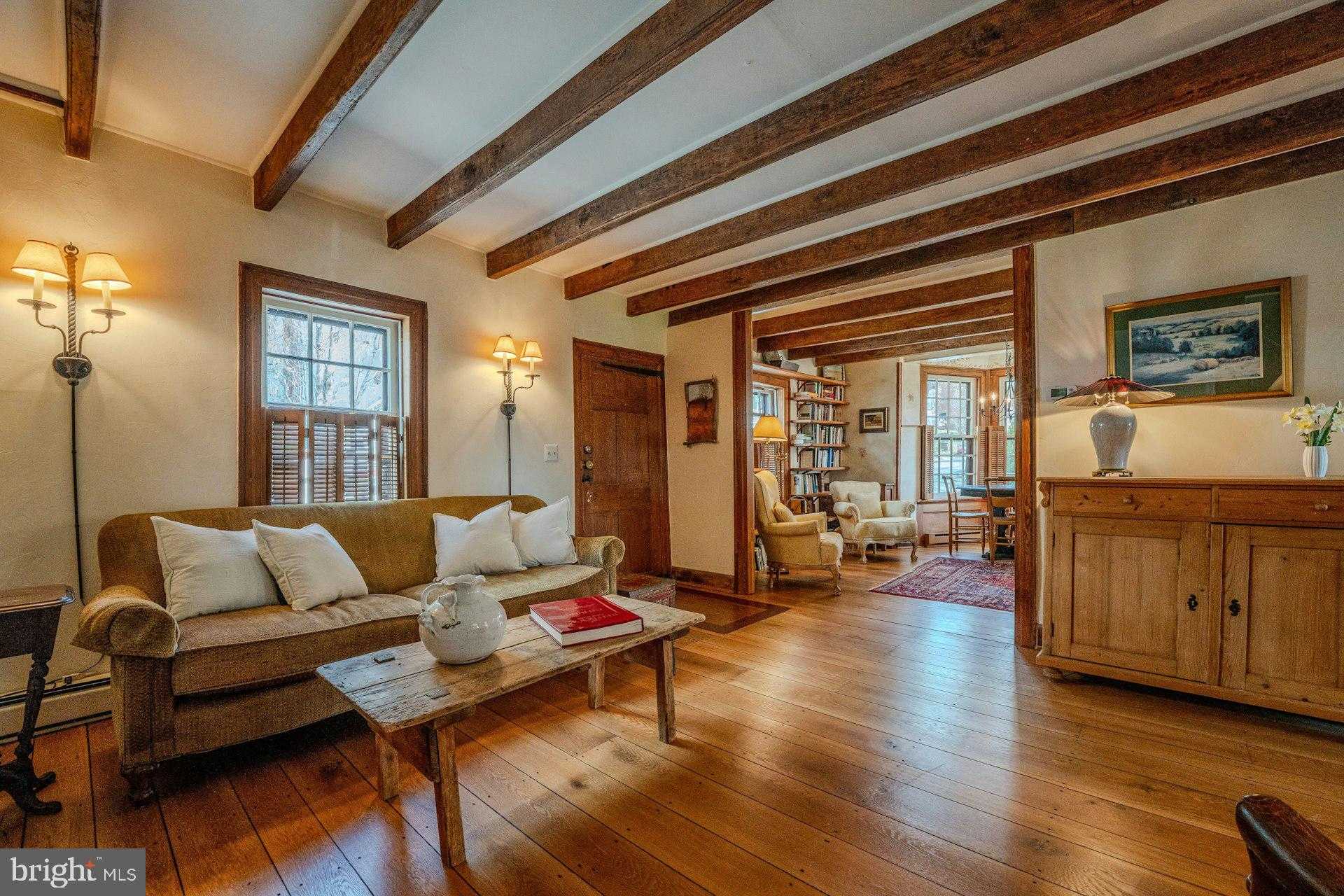 40145 Main St photo 7