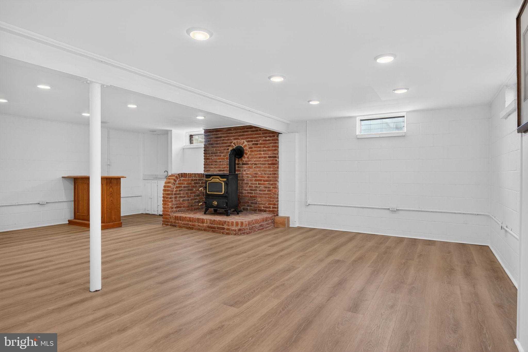 2348 Henbird Ln photo 40