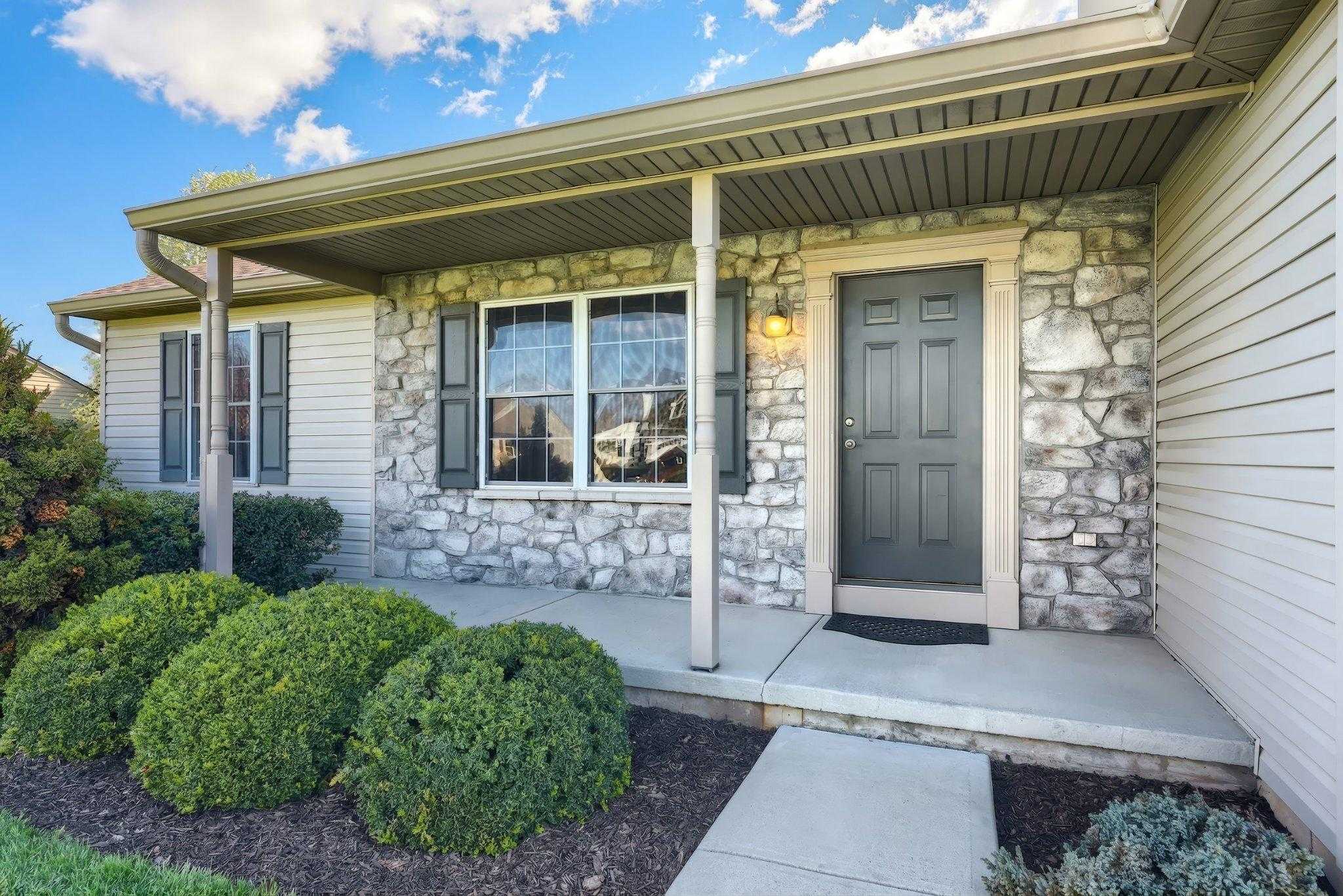 135 Torrey Pines Dr photo 11