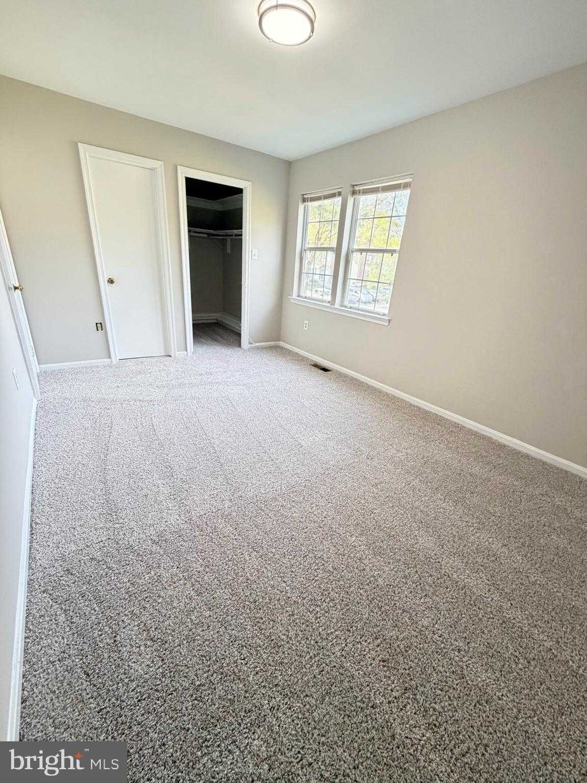 5941 Heritage Square Dr photo 14