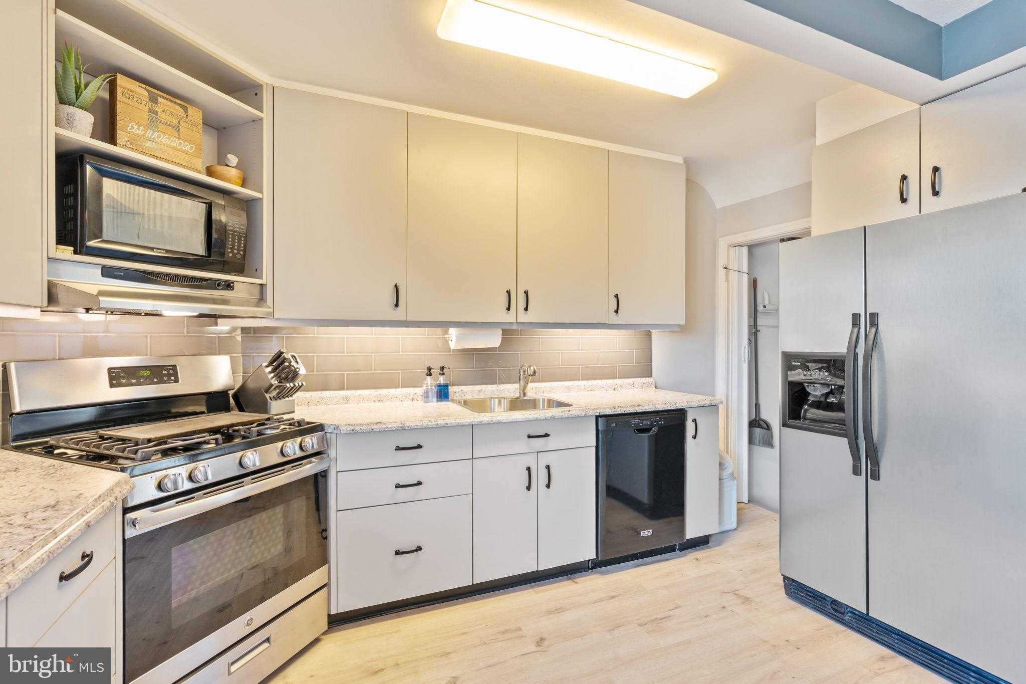 8319 Bon Air Rd photo 18