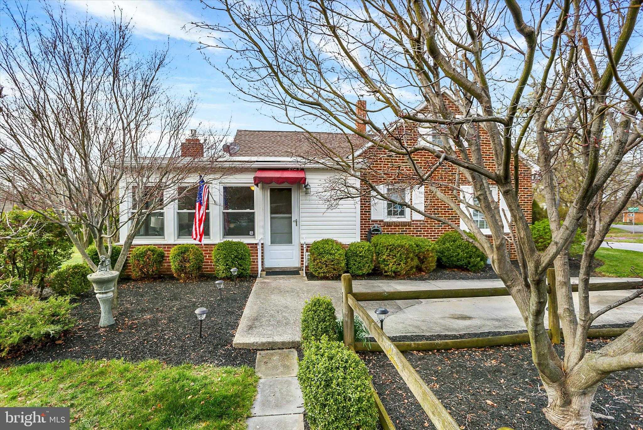 607 Woodland Ave photo 49