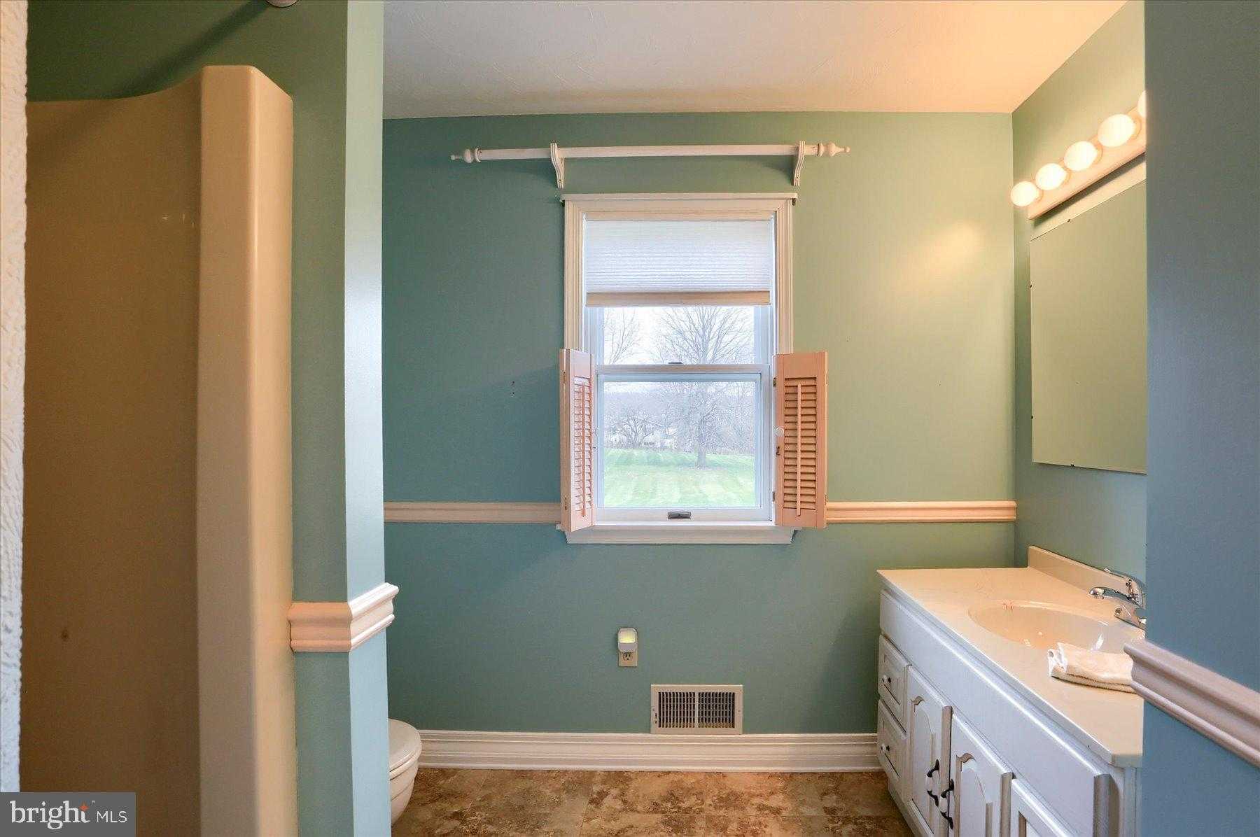 9421 Carlisle Rd photo 40