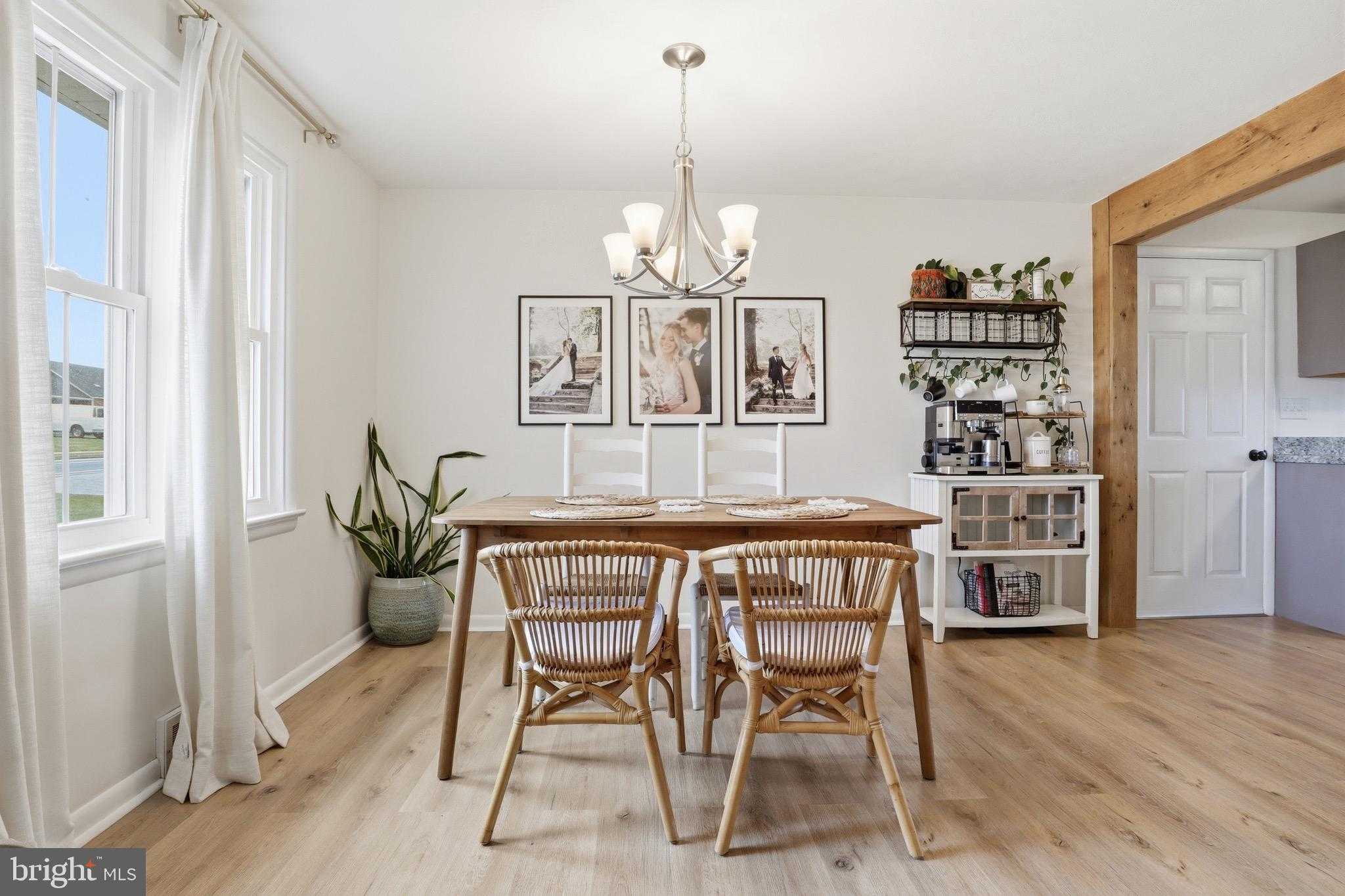 2733 Sunset Ln photo 9