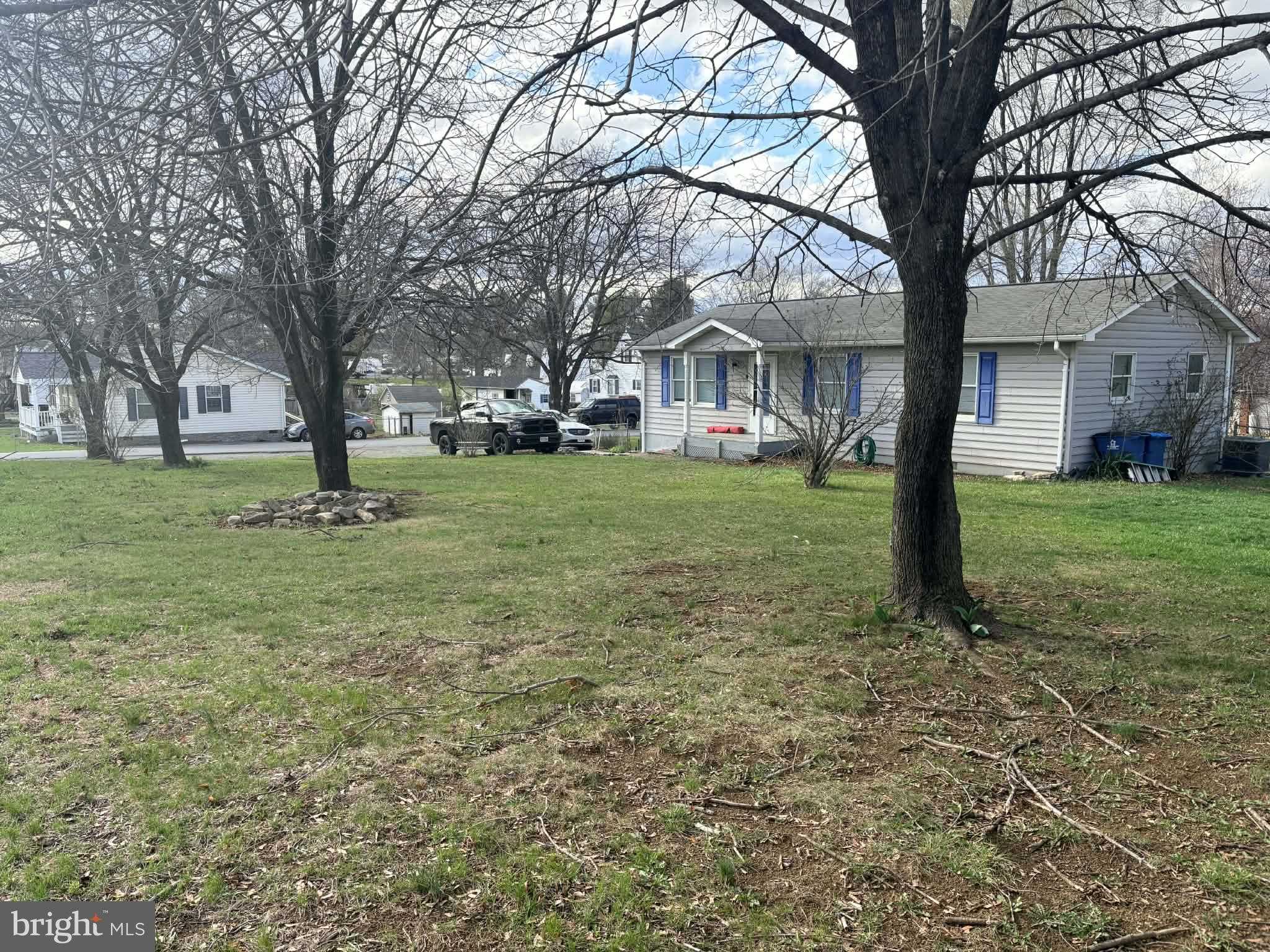 104 Aiken Ln photo 7