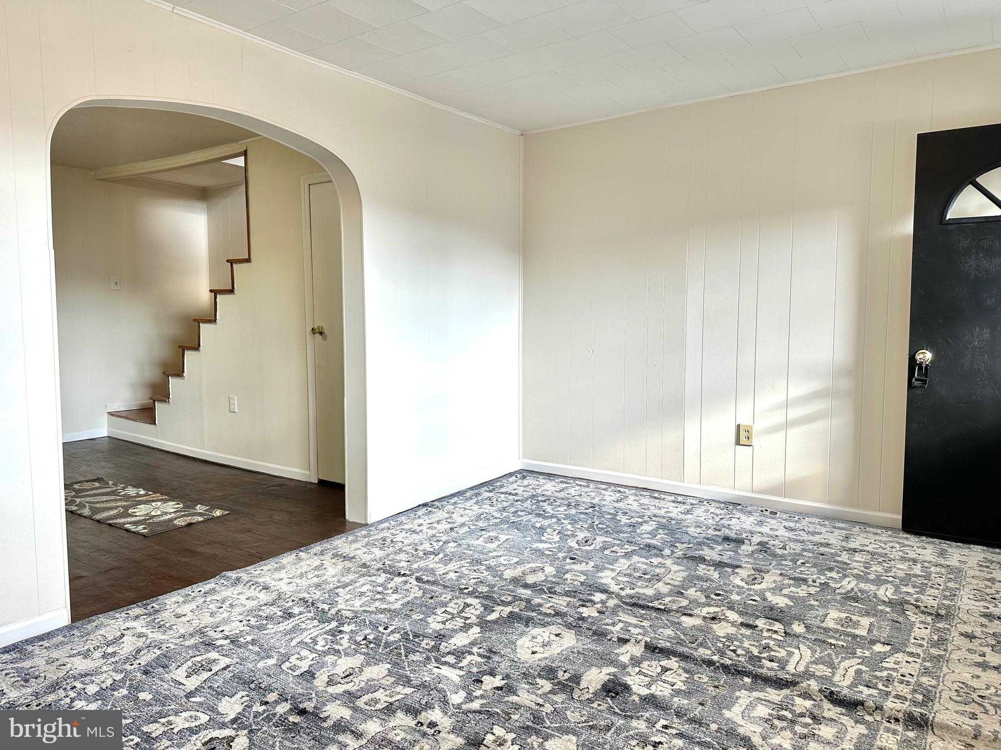 16 Spruce St photo 6