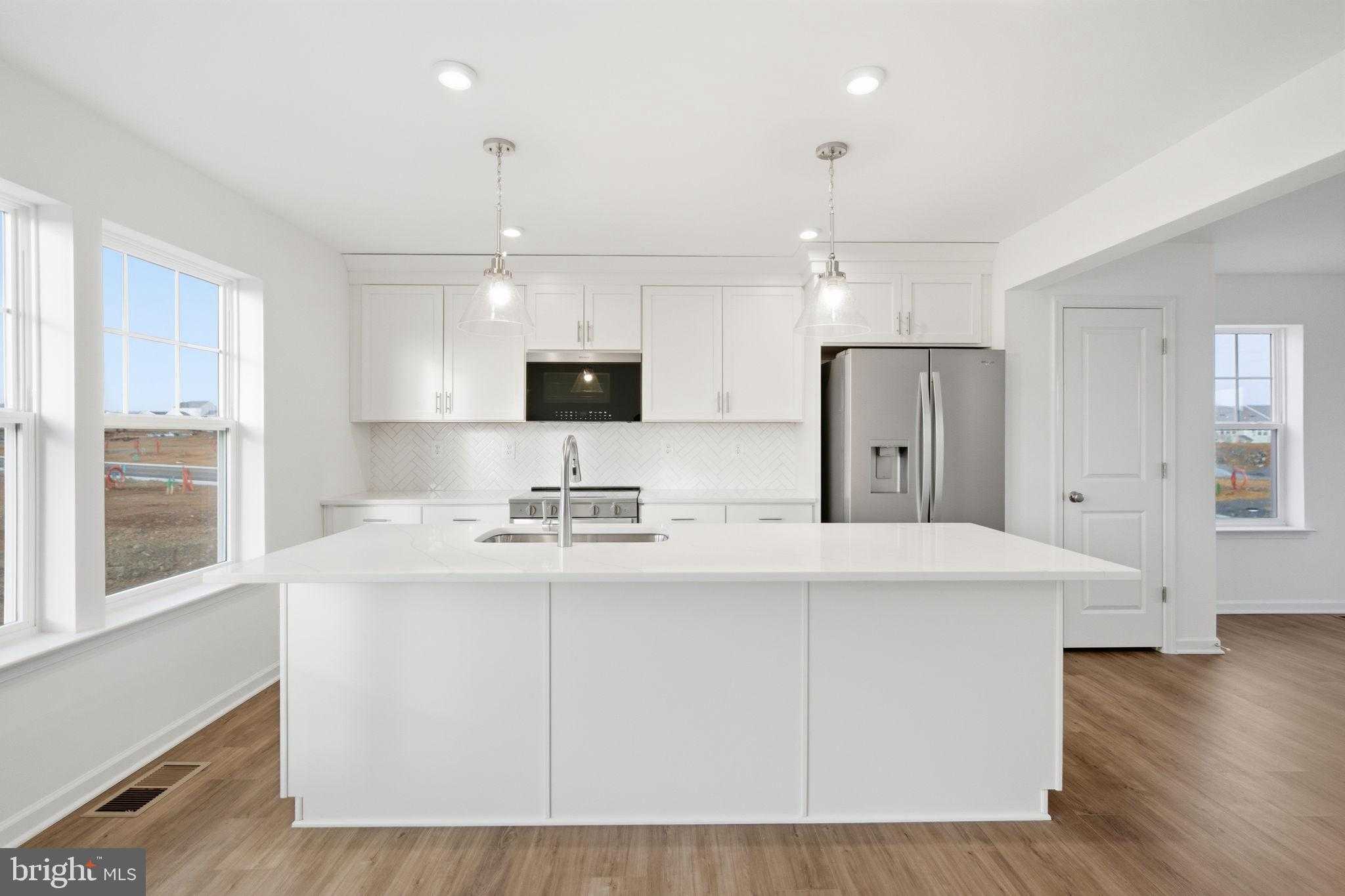 48 Magnolia Ln photo 5