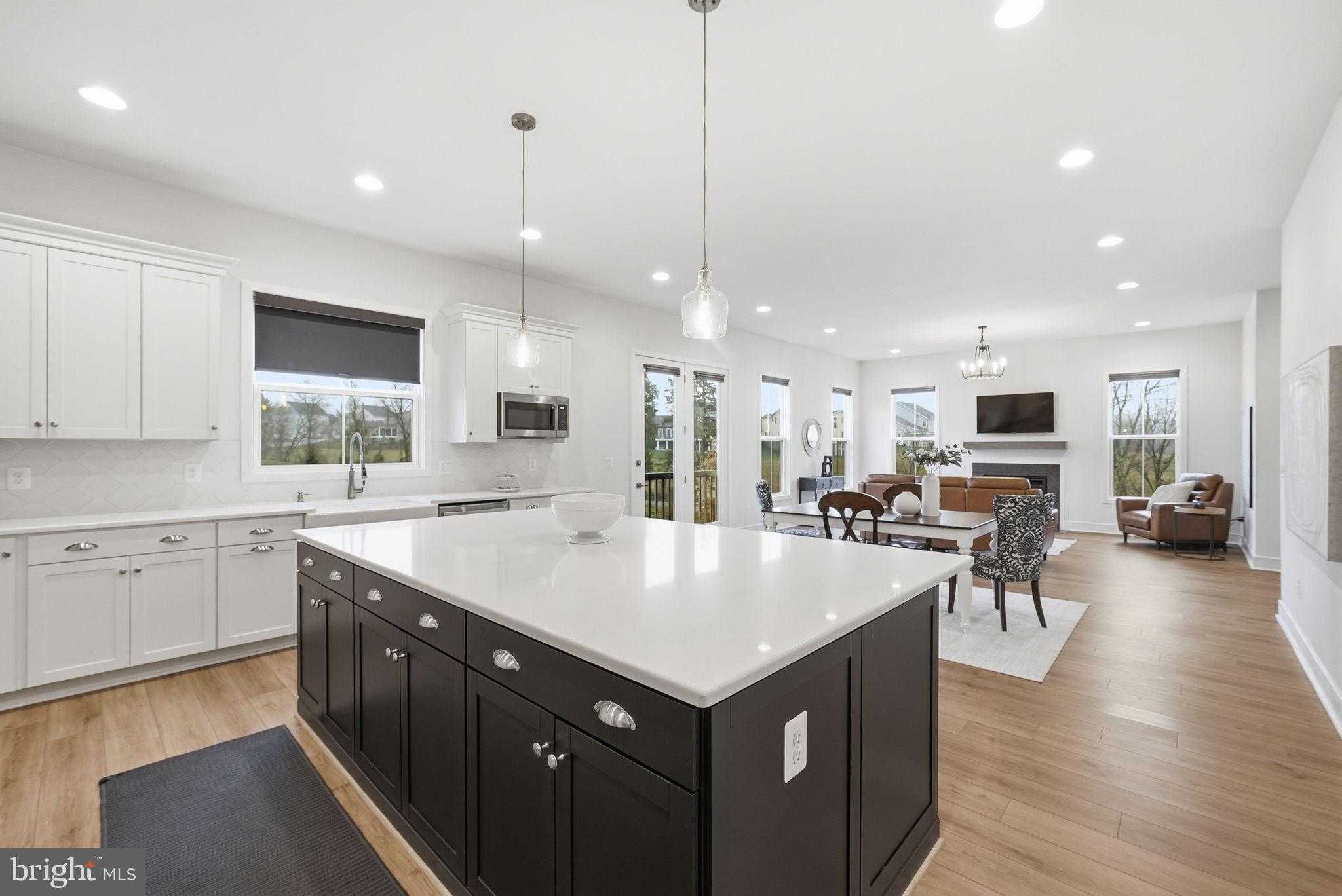 41490 Bedford Falls CT photo 2