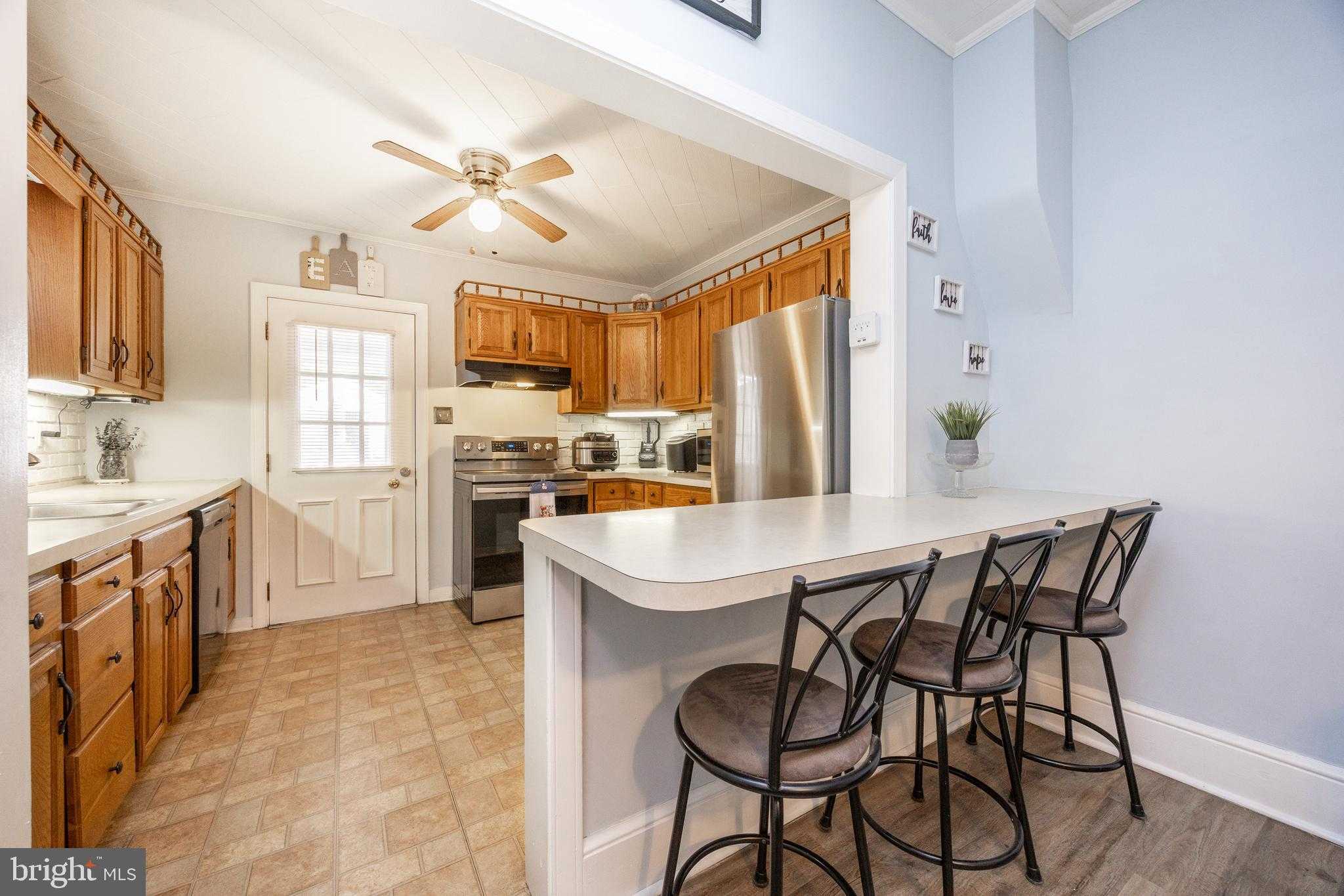 239 S Wyomissing Ave photo 10