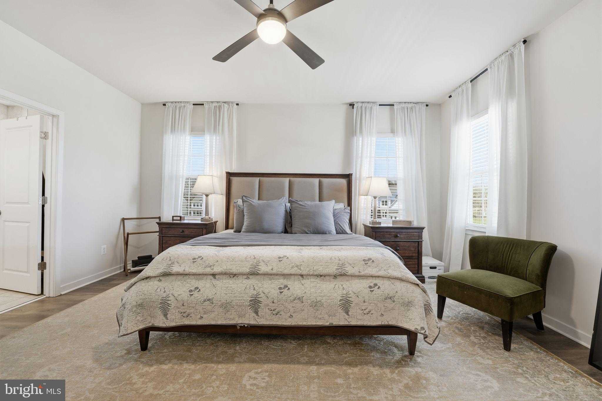 2012 Armstrong Ter photo 49