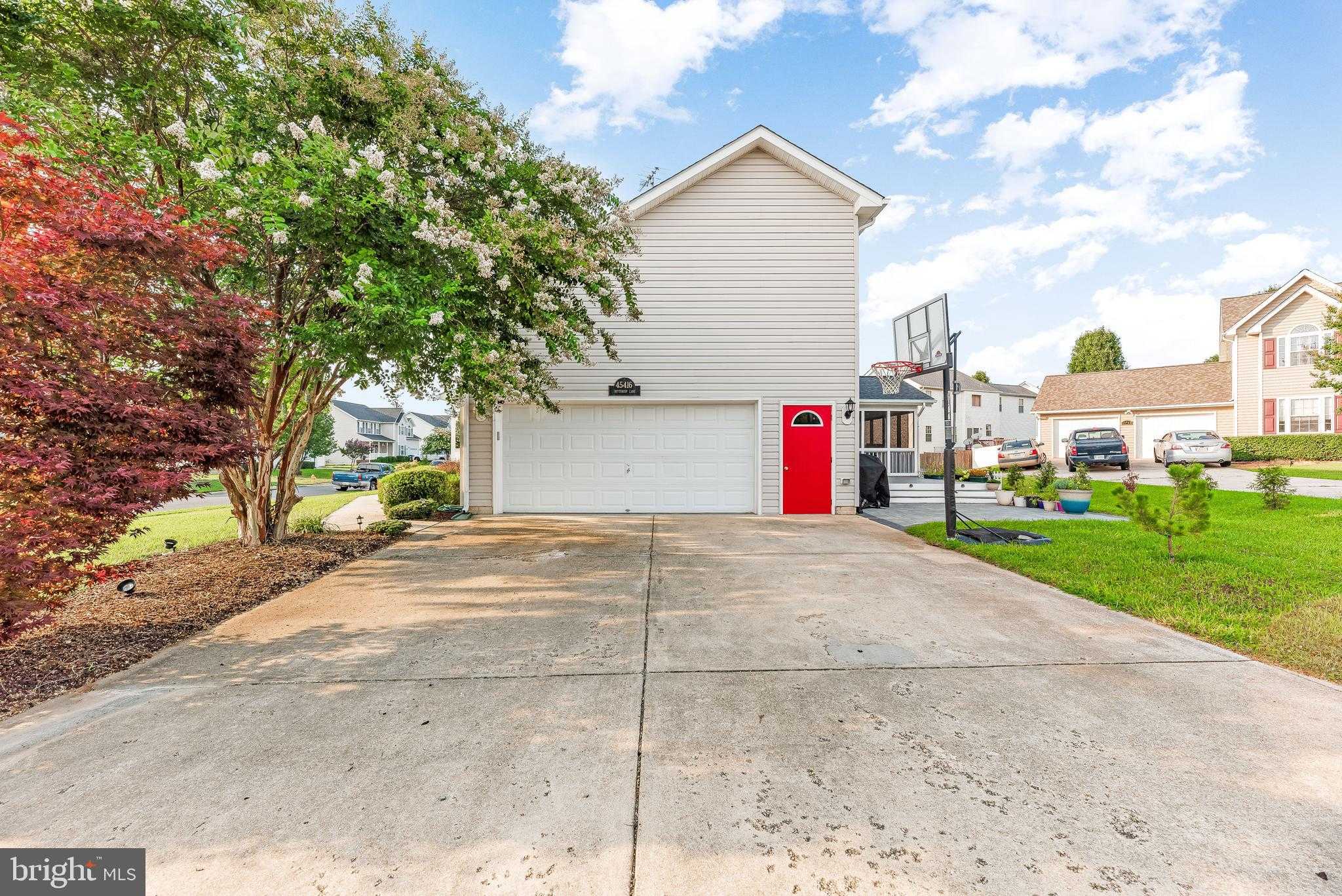 45416 Buttercup Ln photo 42