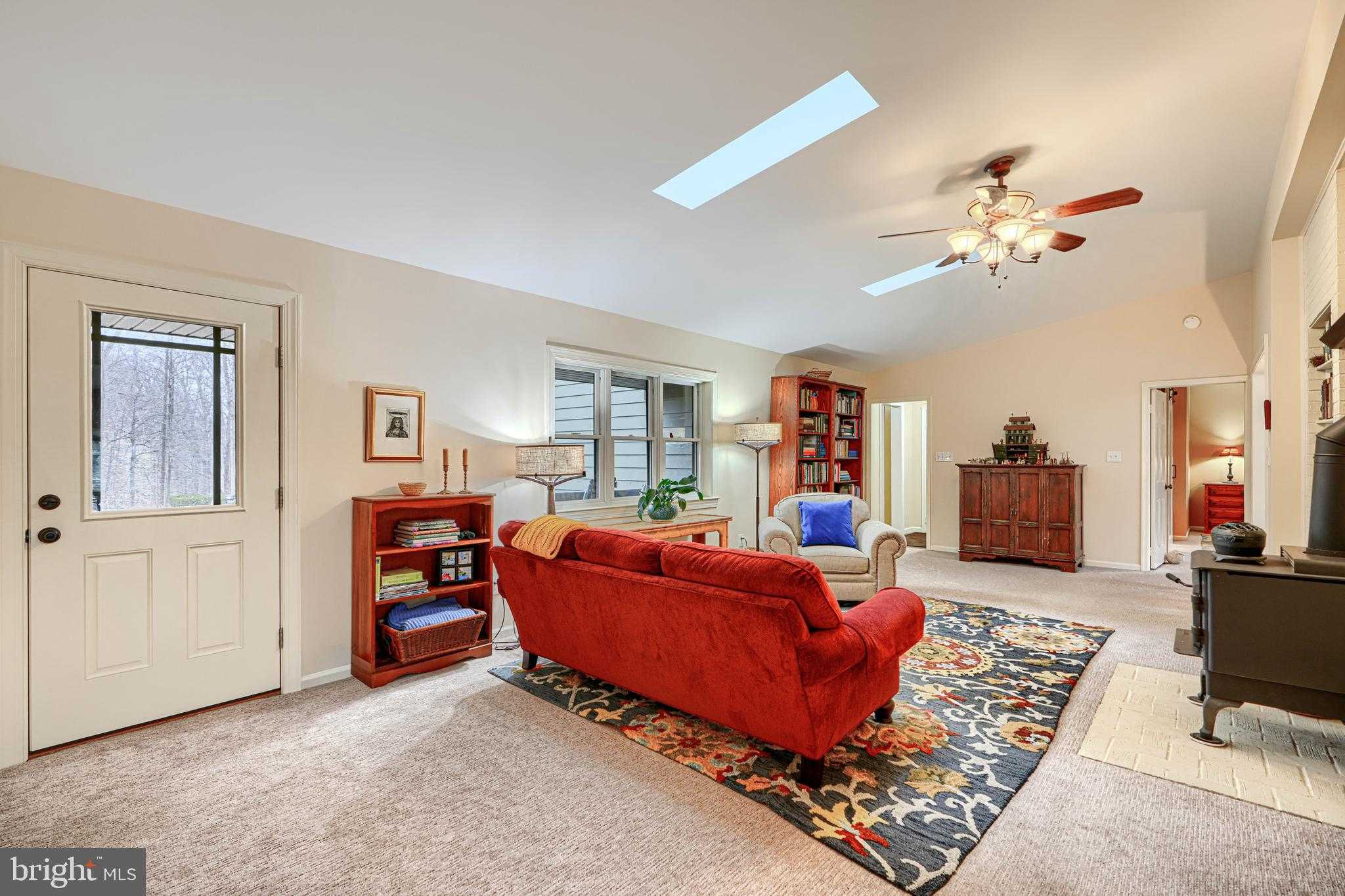 3931 Deer Park CT photo 5