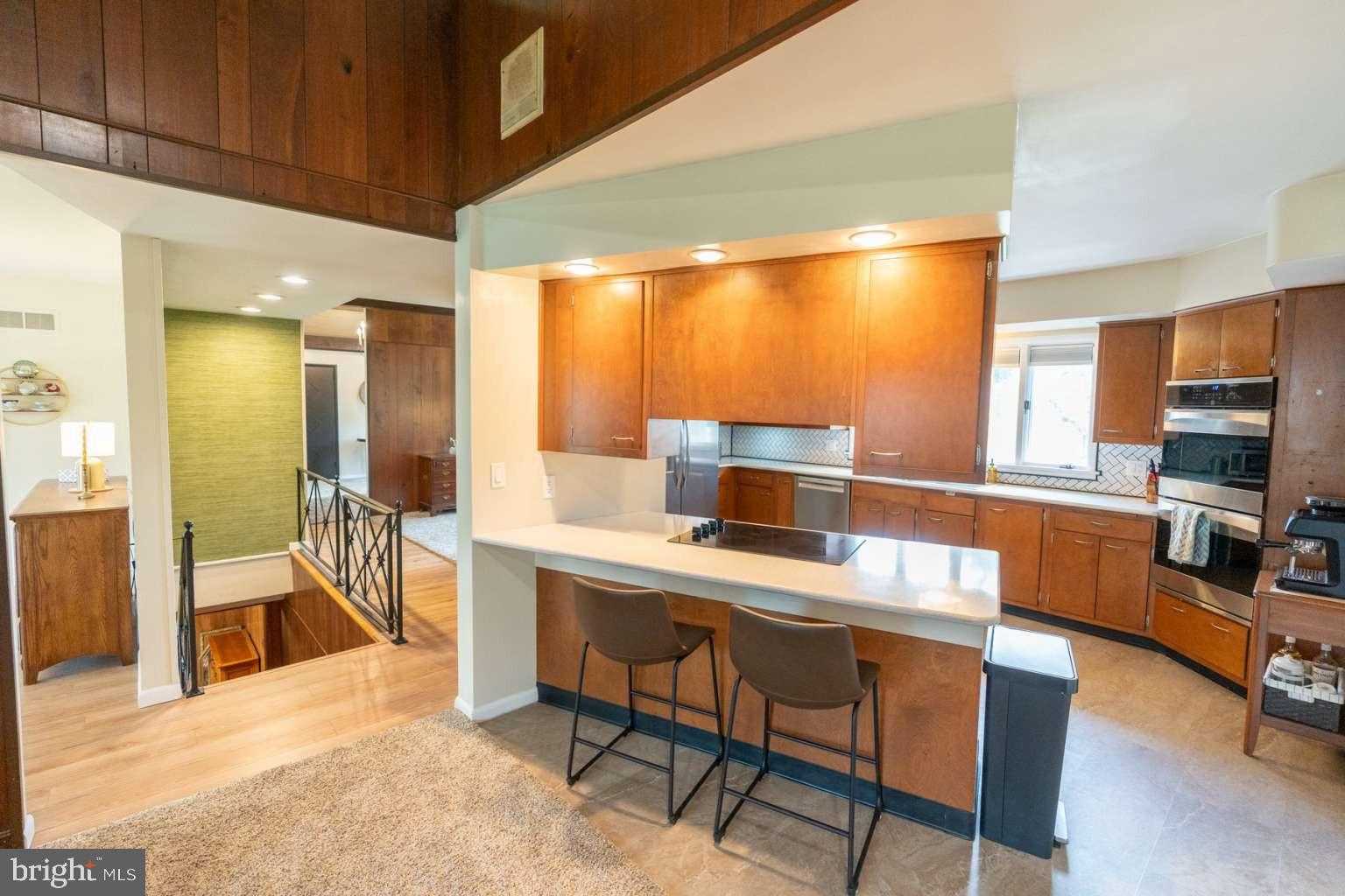 35 Country Club Rd photo 9