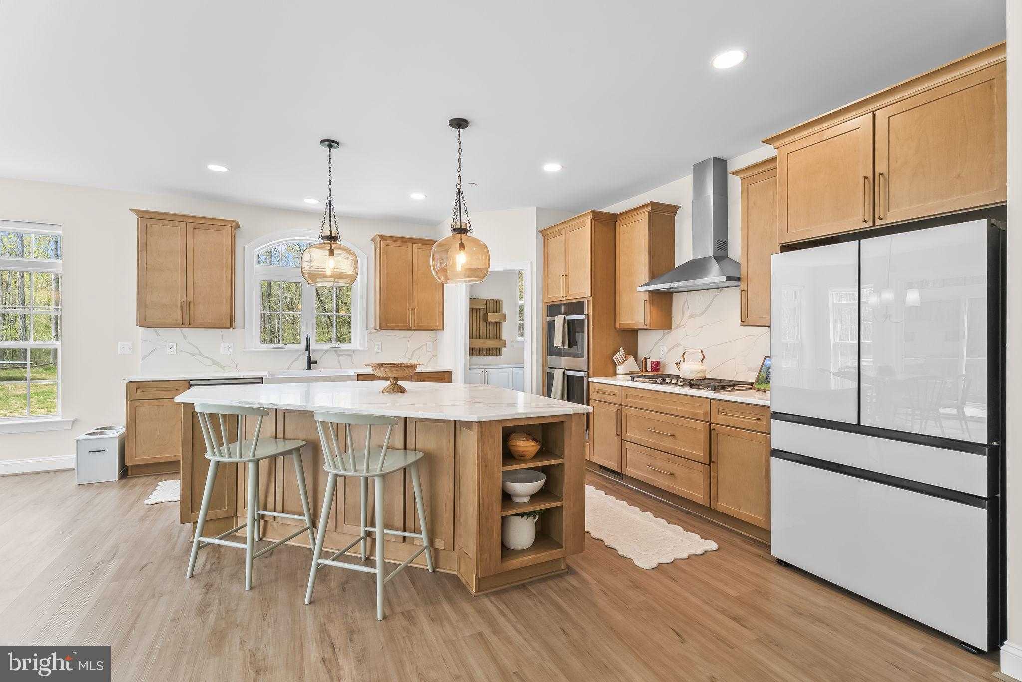 42625 Richly Ln photo 7