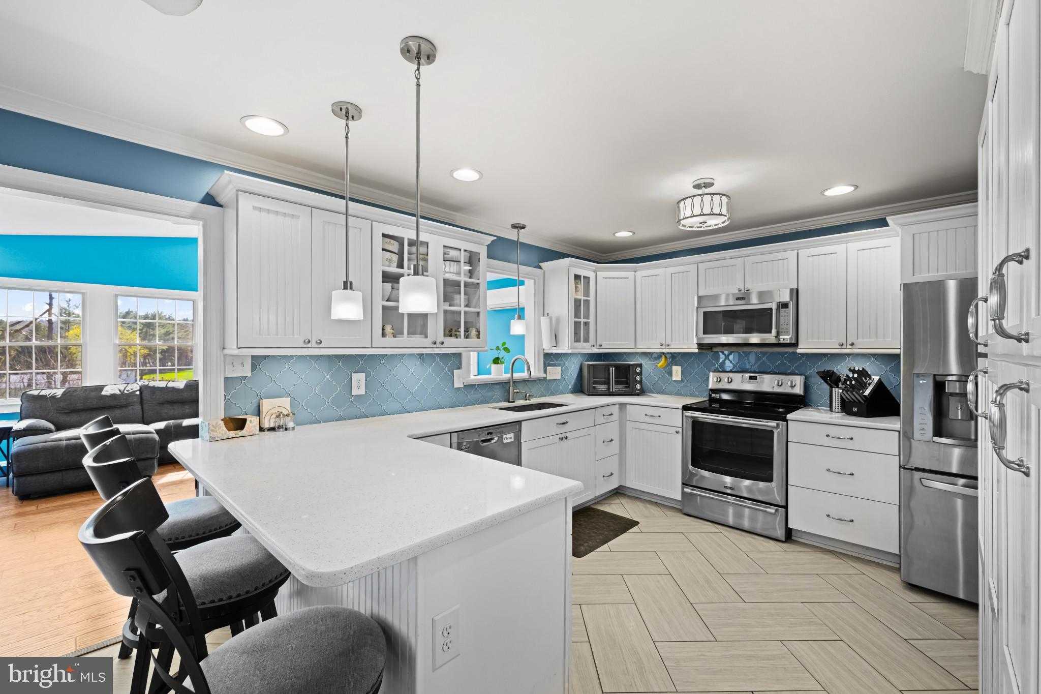 3851 White Oak CT photo 7