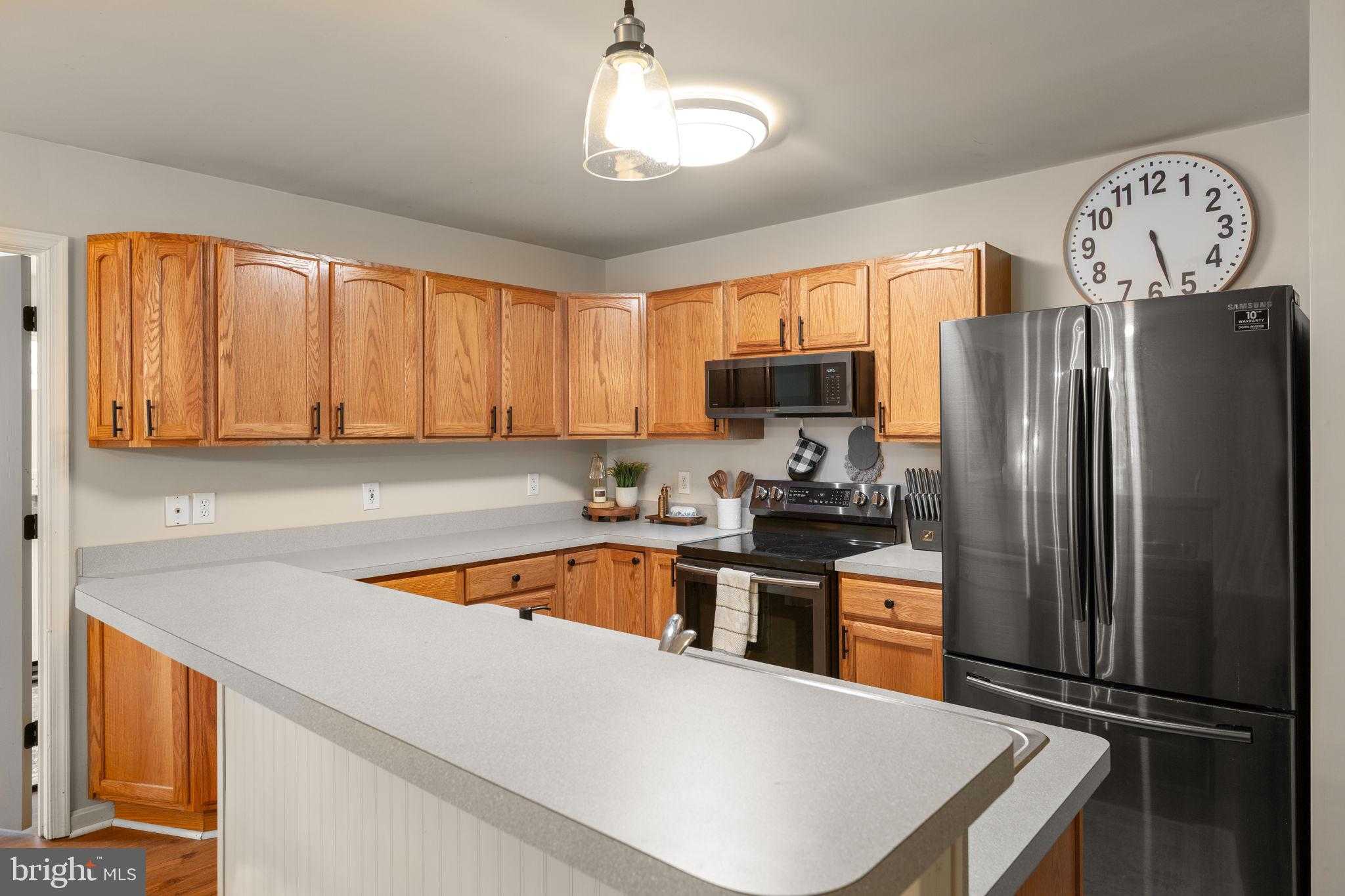 16283 Round Hill Rd photo 20