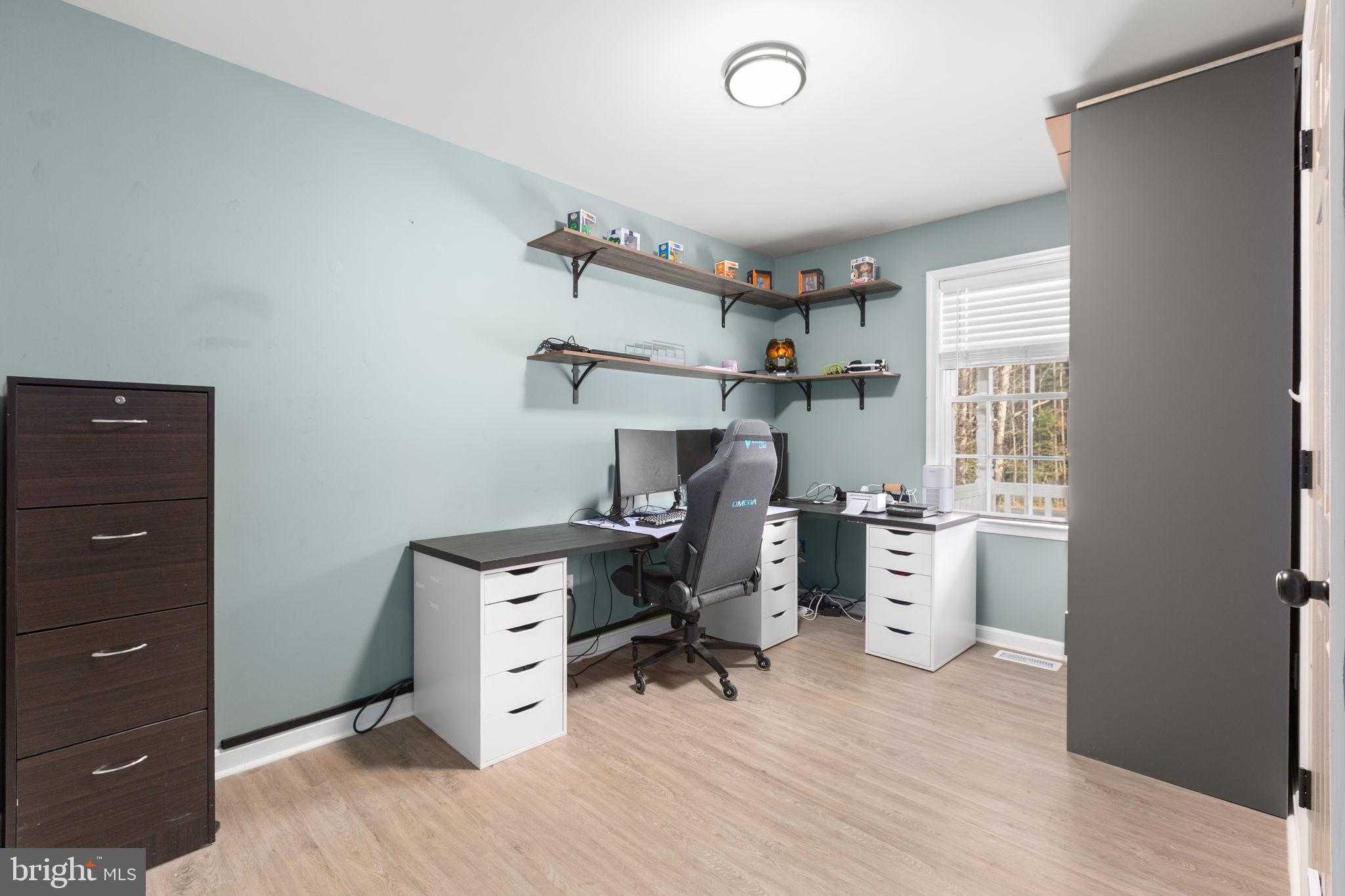 16283 Round Hill Rd photo 26