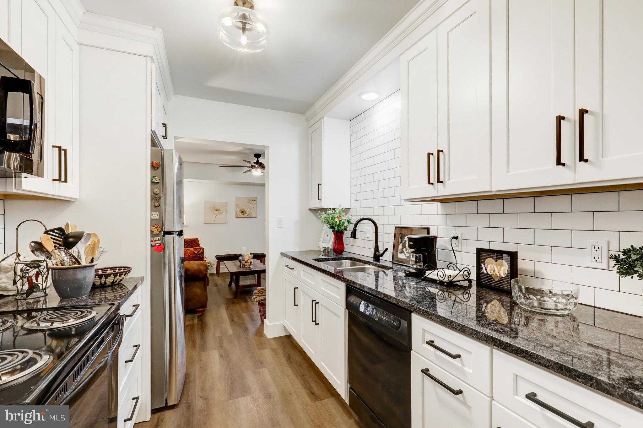 59 Ashlea Gdns photo 11