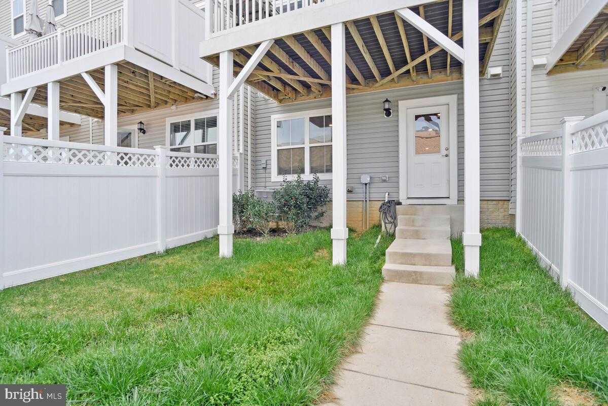 11521 Charlotte Bronte Ln photo 36