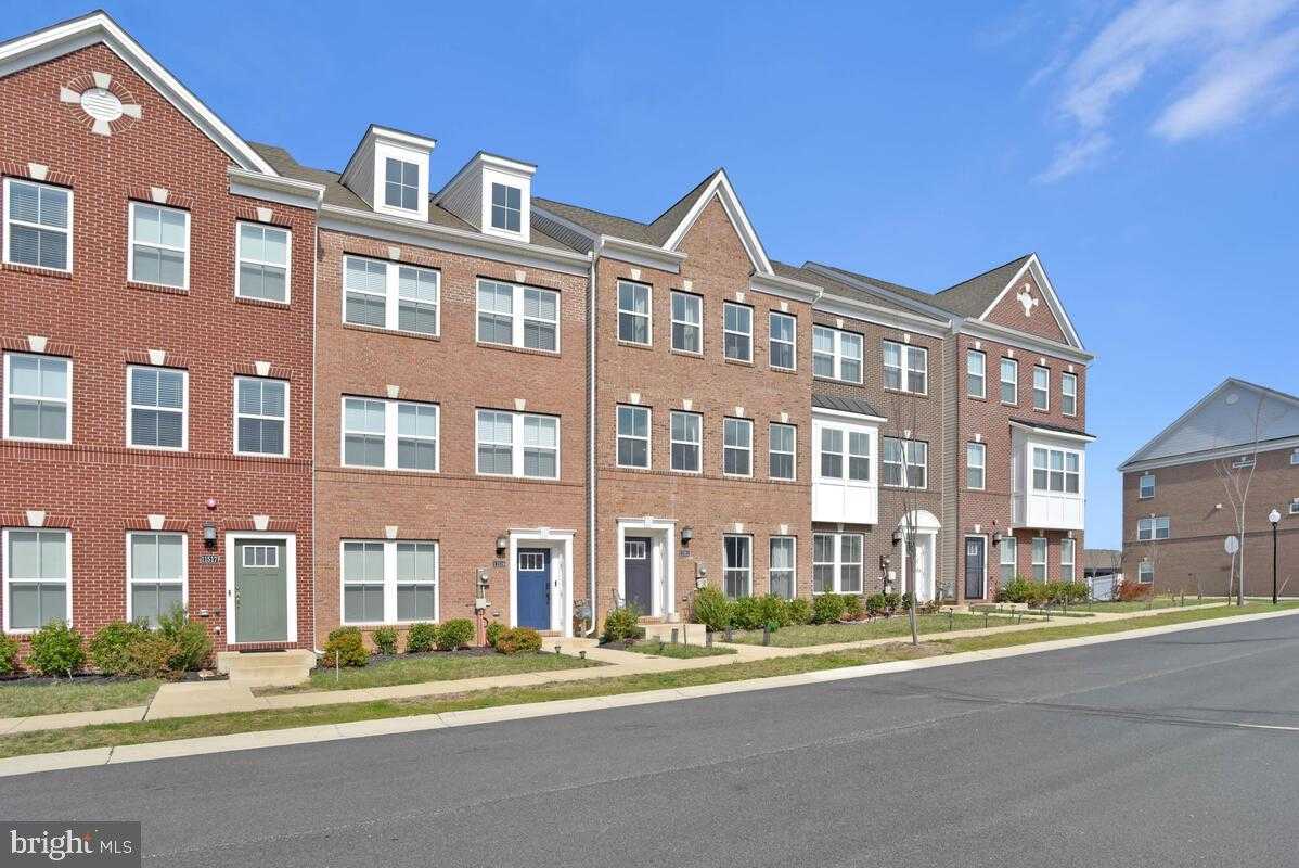 11521 Charlotte Bronte Ln photo 5