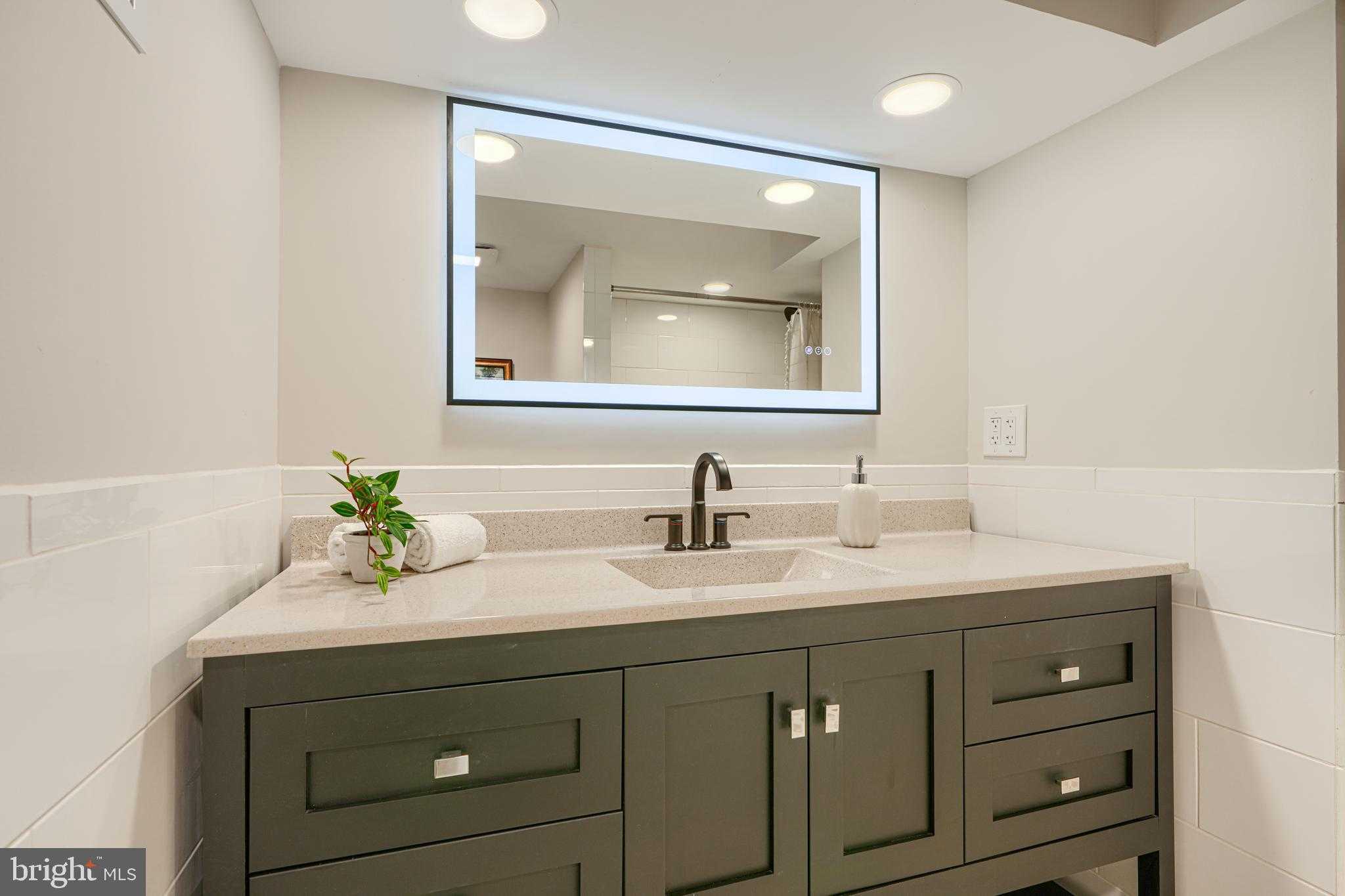 17011 Troyer Rd photo 49