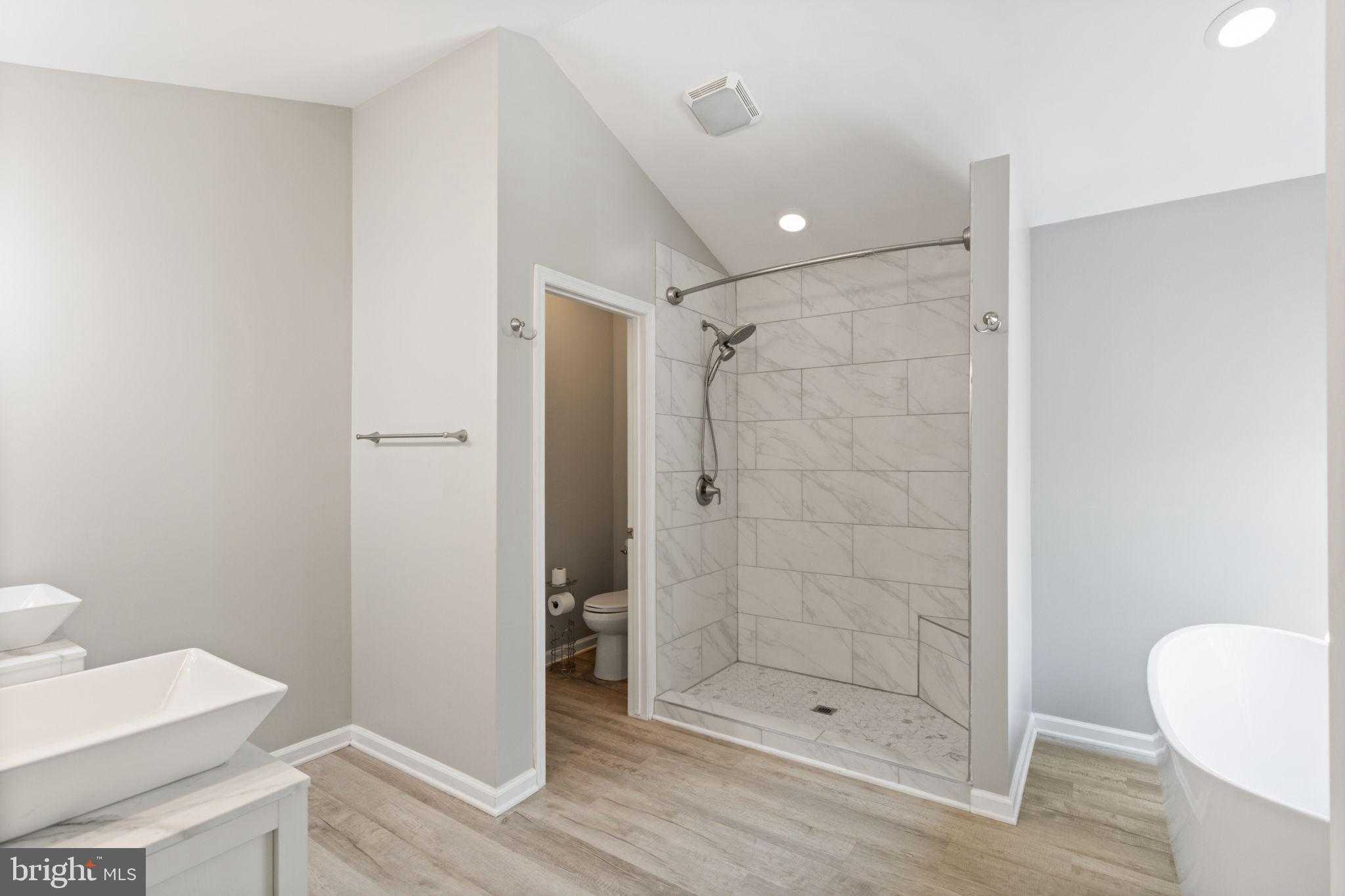 212 Wood Landing Rd photo 22