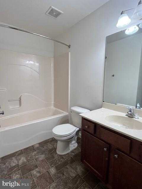 575 Hometowne Ter photo 4