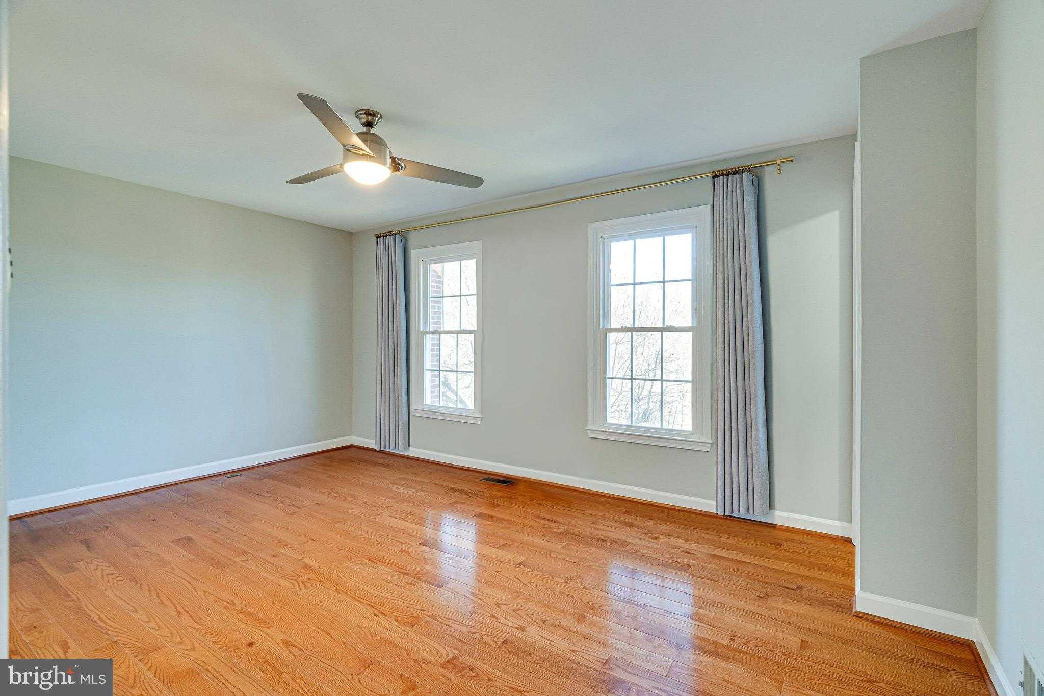 2001 Gervais Dr photo 21