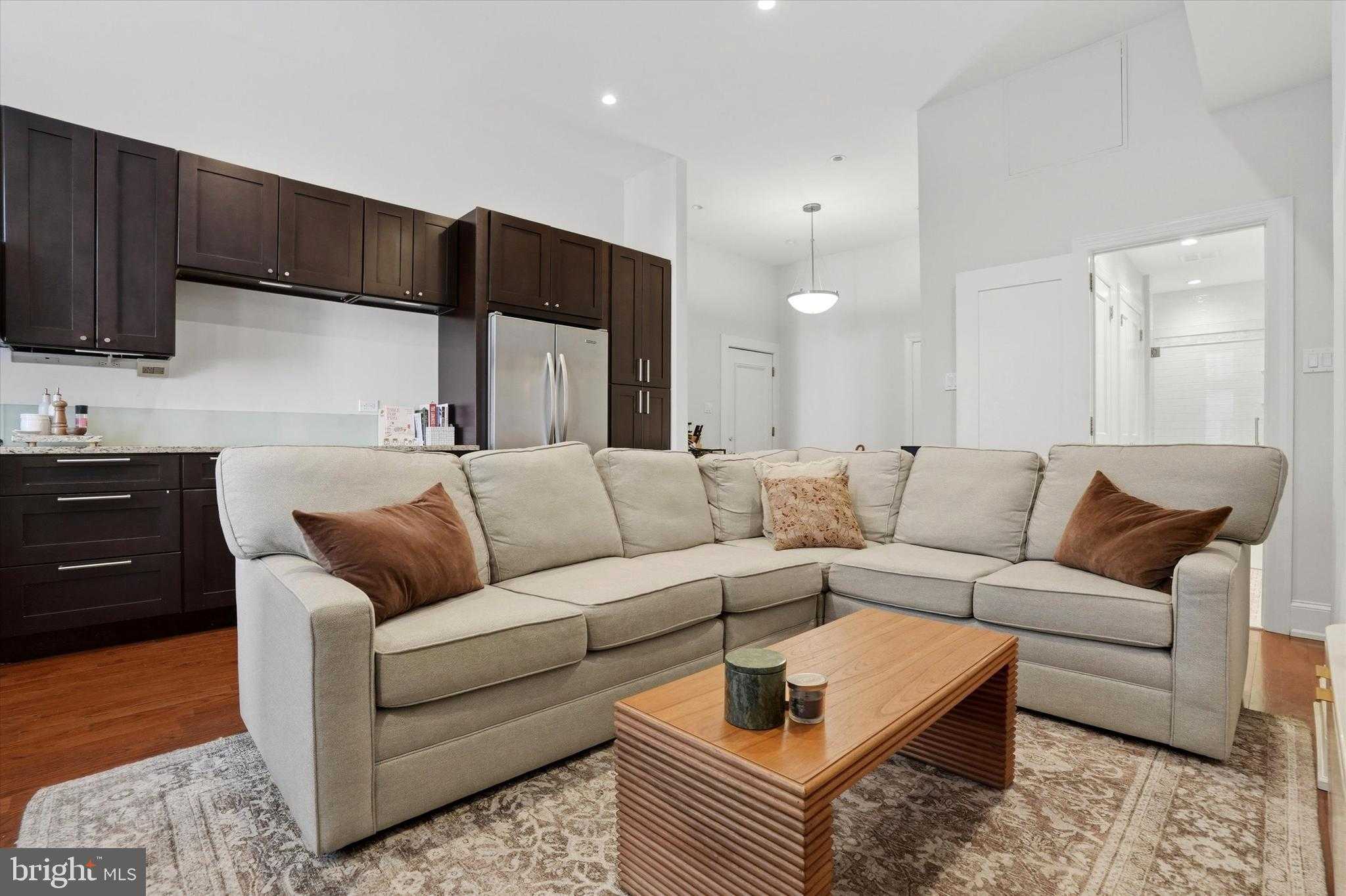 1830 Rittenhouse Sq # 1e photo 4