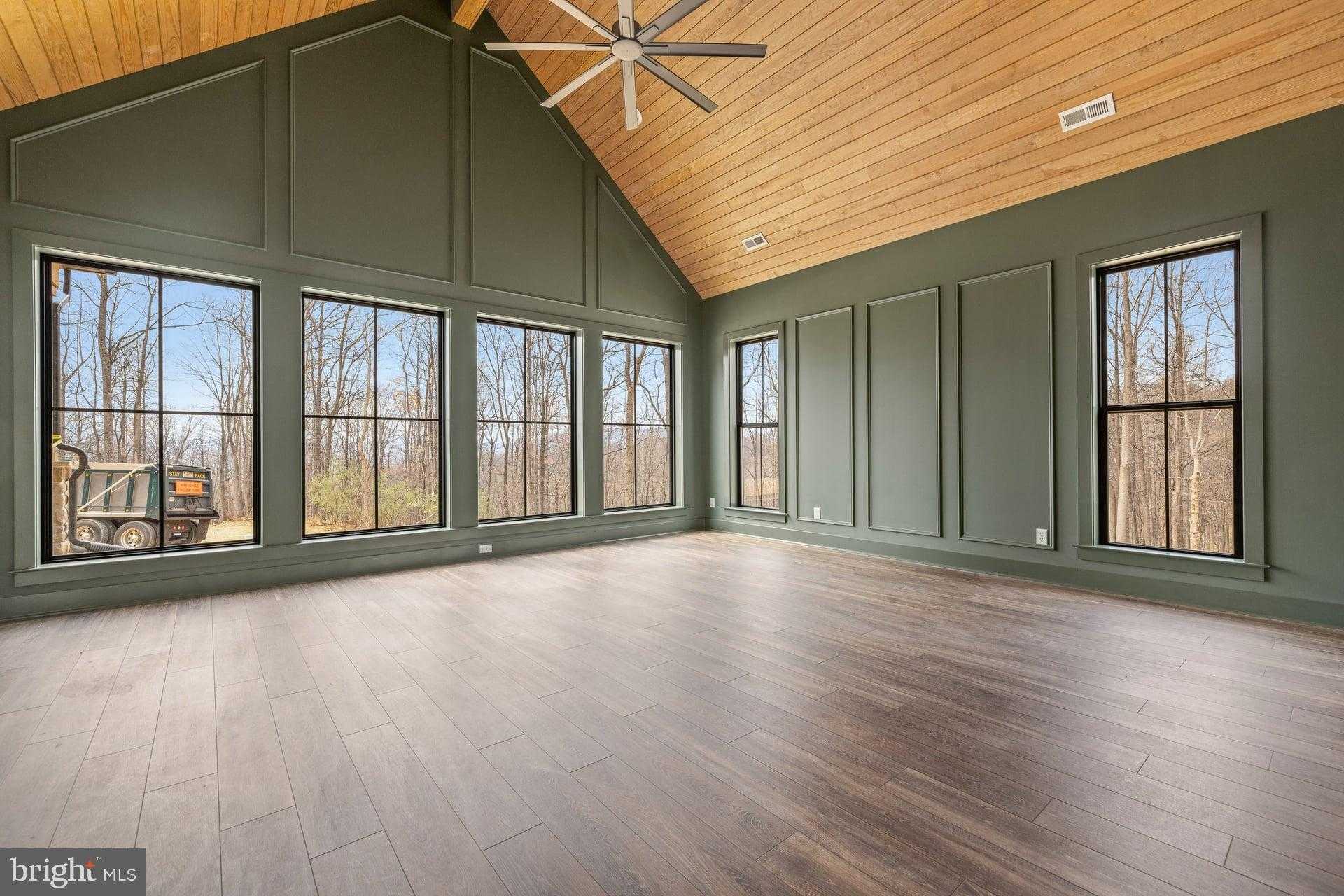 3030 Blandemar Dr photo 33