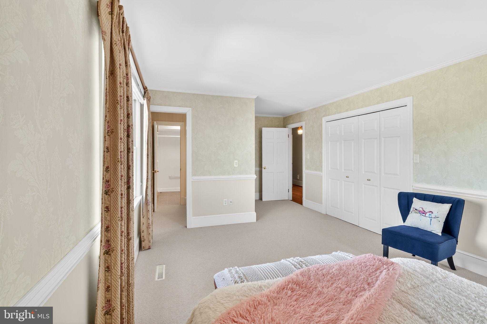 864 Fleeton Rd photo 44