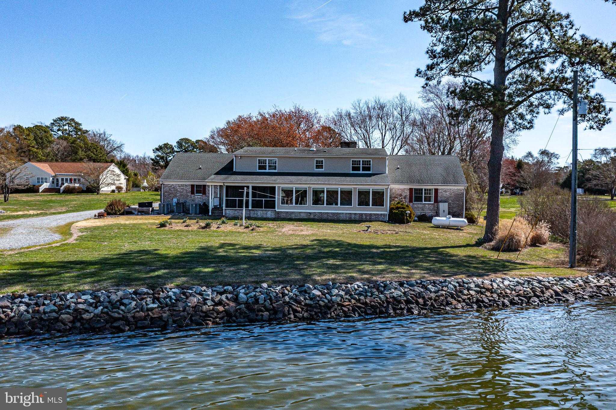 864 Fleeton Rd photo 65