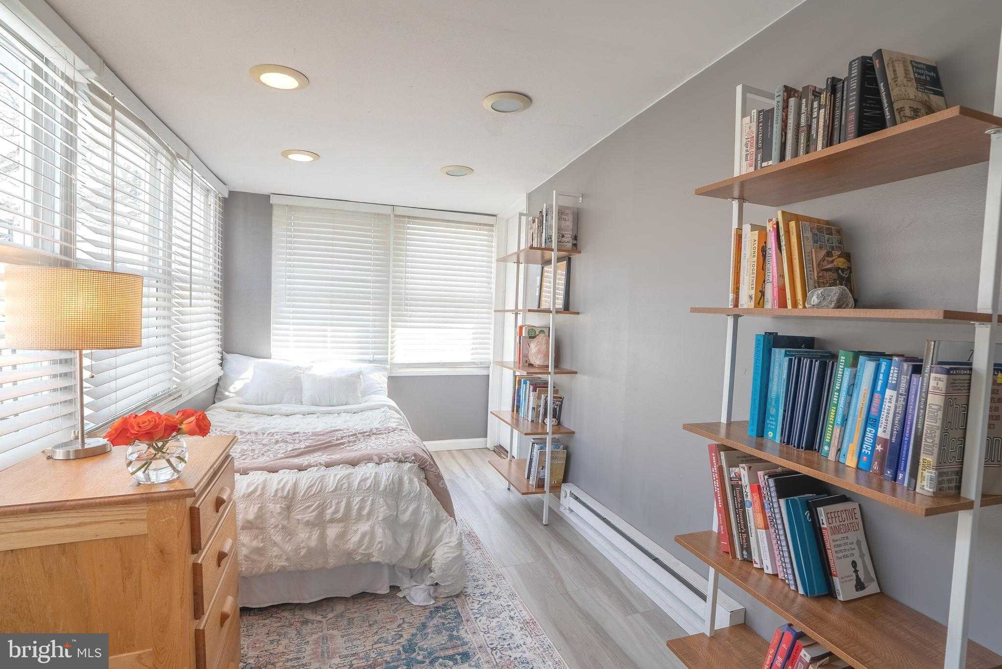 615 Solly Ave photo 17