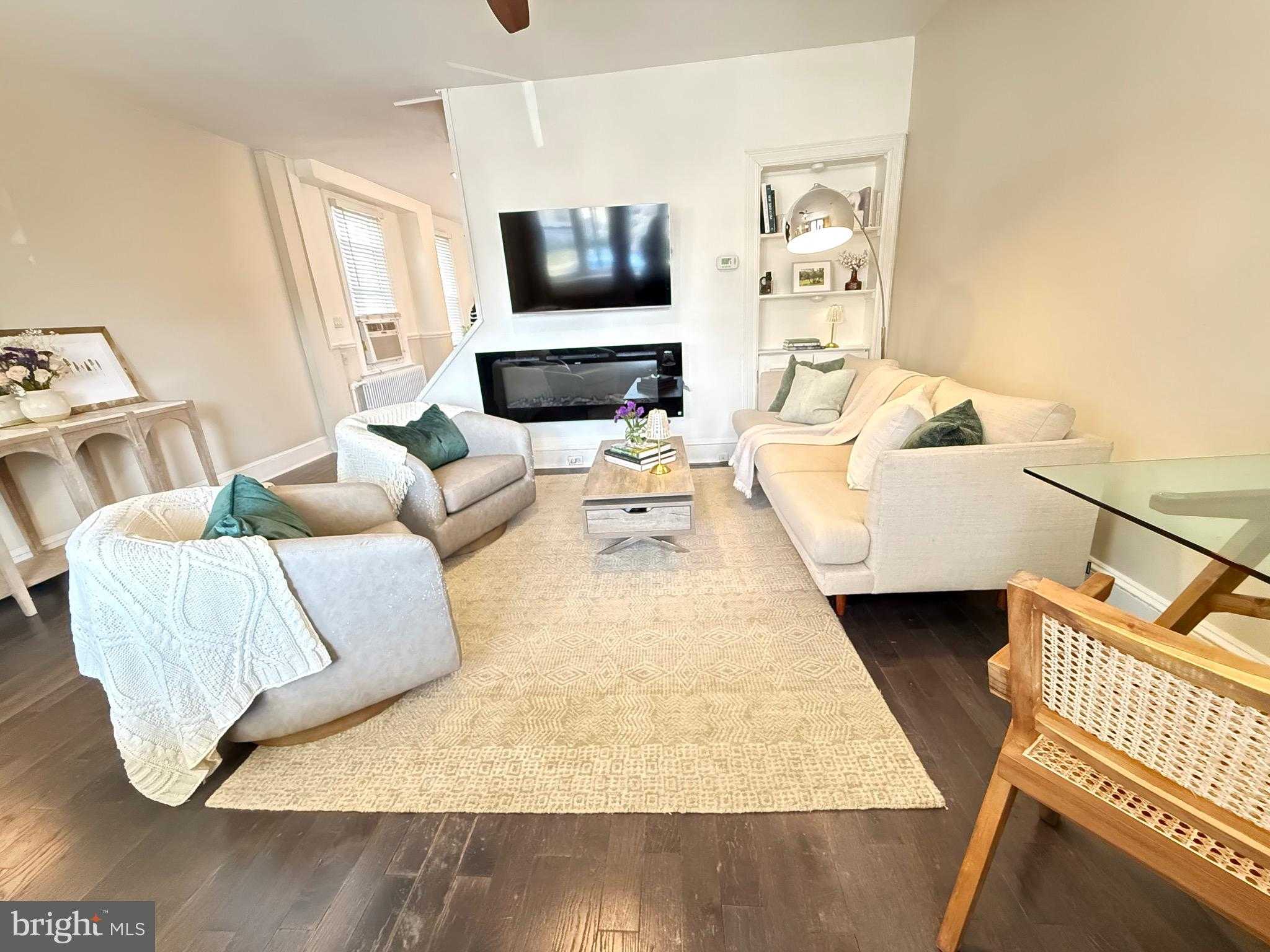 615 Solly Ave photo 35