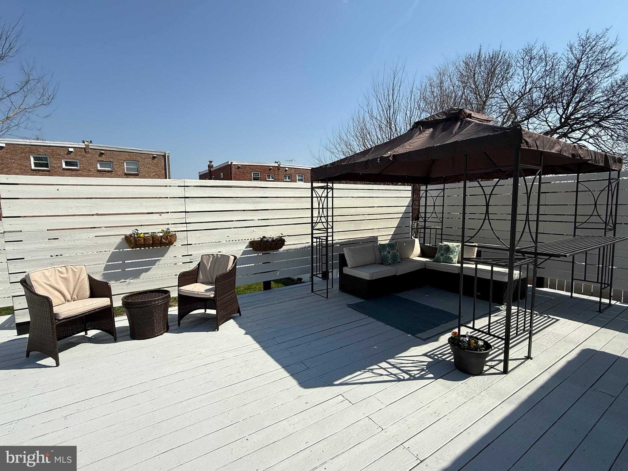 615 Solly Ave photo 46