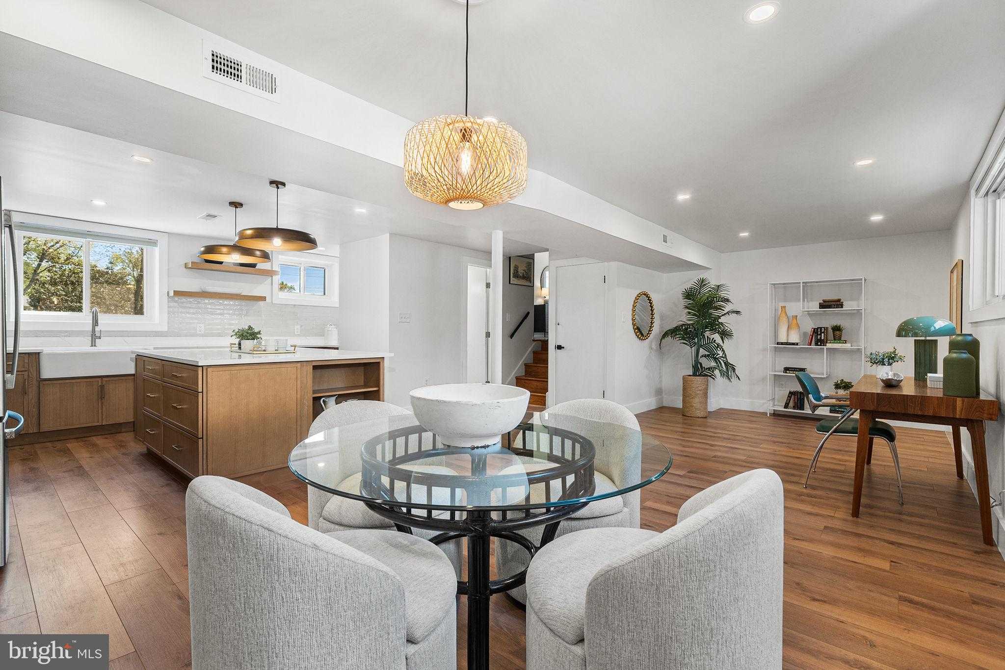 8508 Crowley Pl photo 2