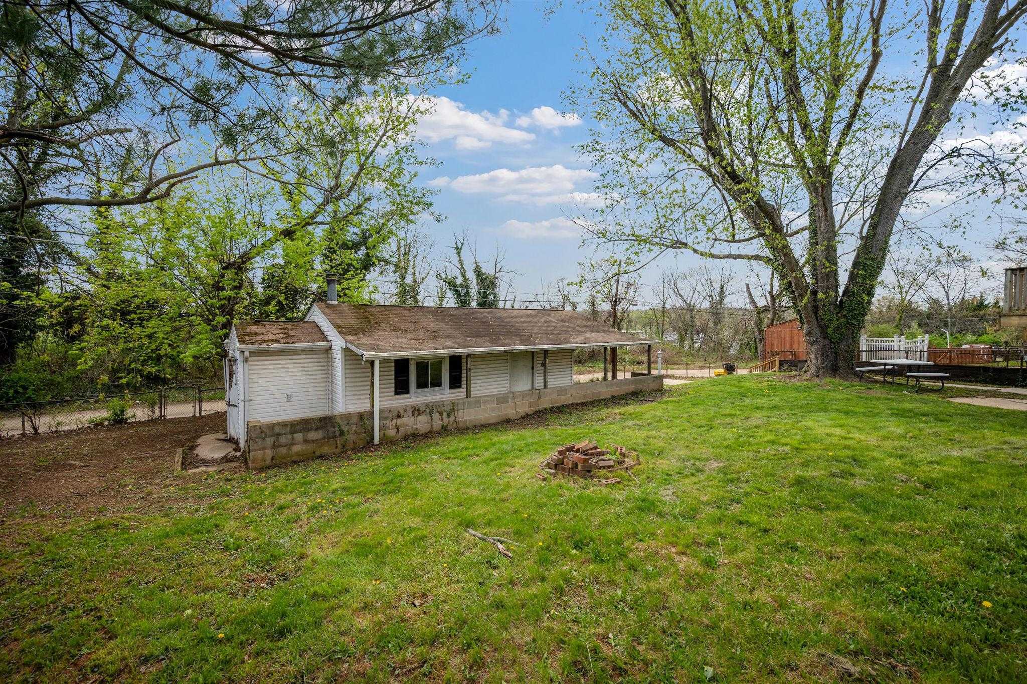 3225 Ryerson Cir photo 33